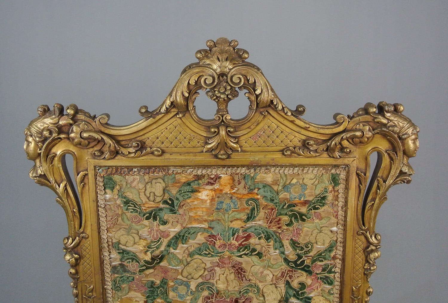 Tapestry Exemplary George II Carved Giltwood Firescreen in the Manner of William Kent For Sale