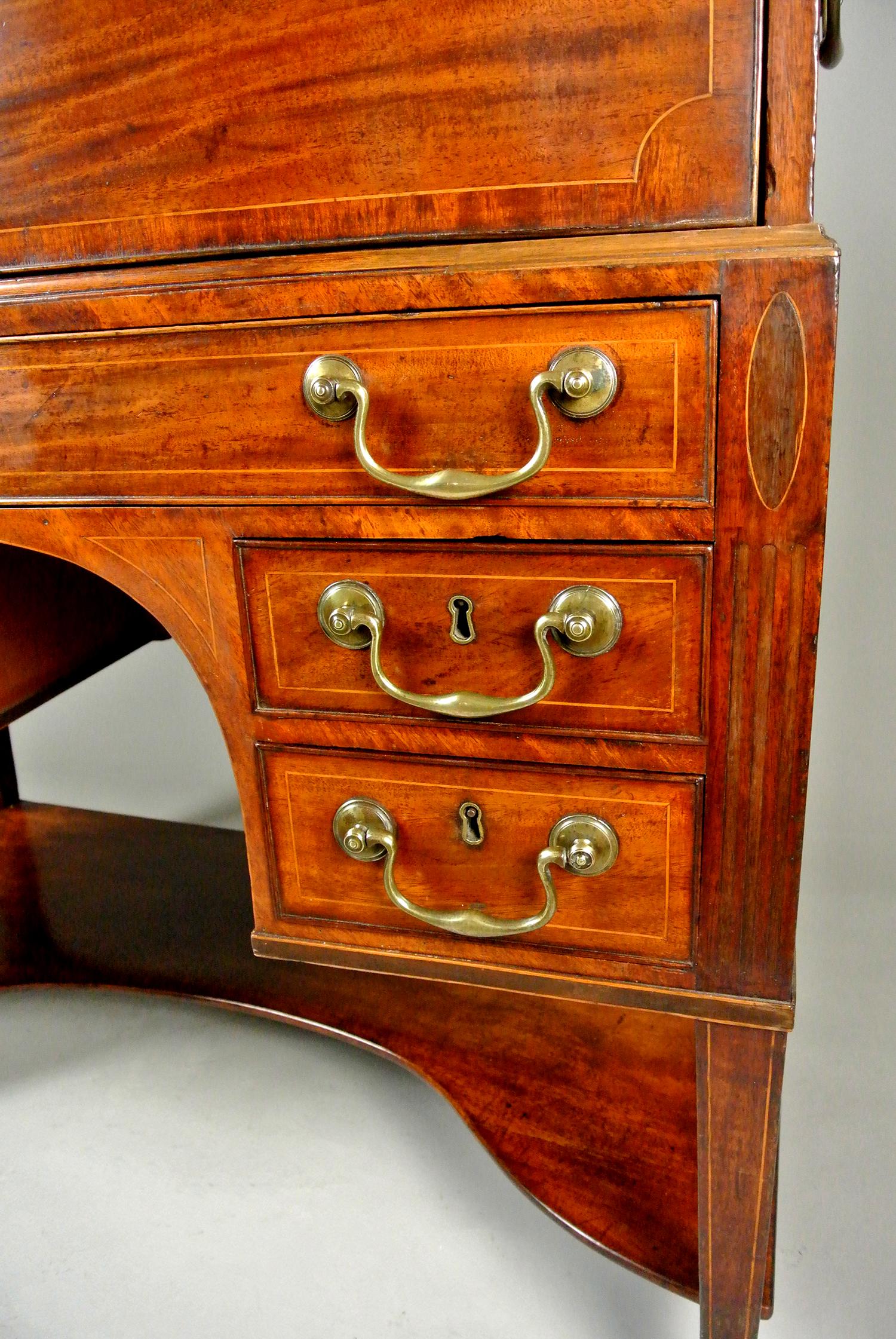 Exemplary George III Mahogany Campaign Desk c. 1790 2