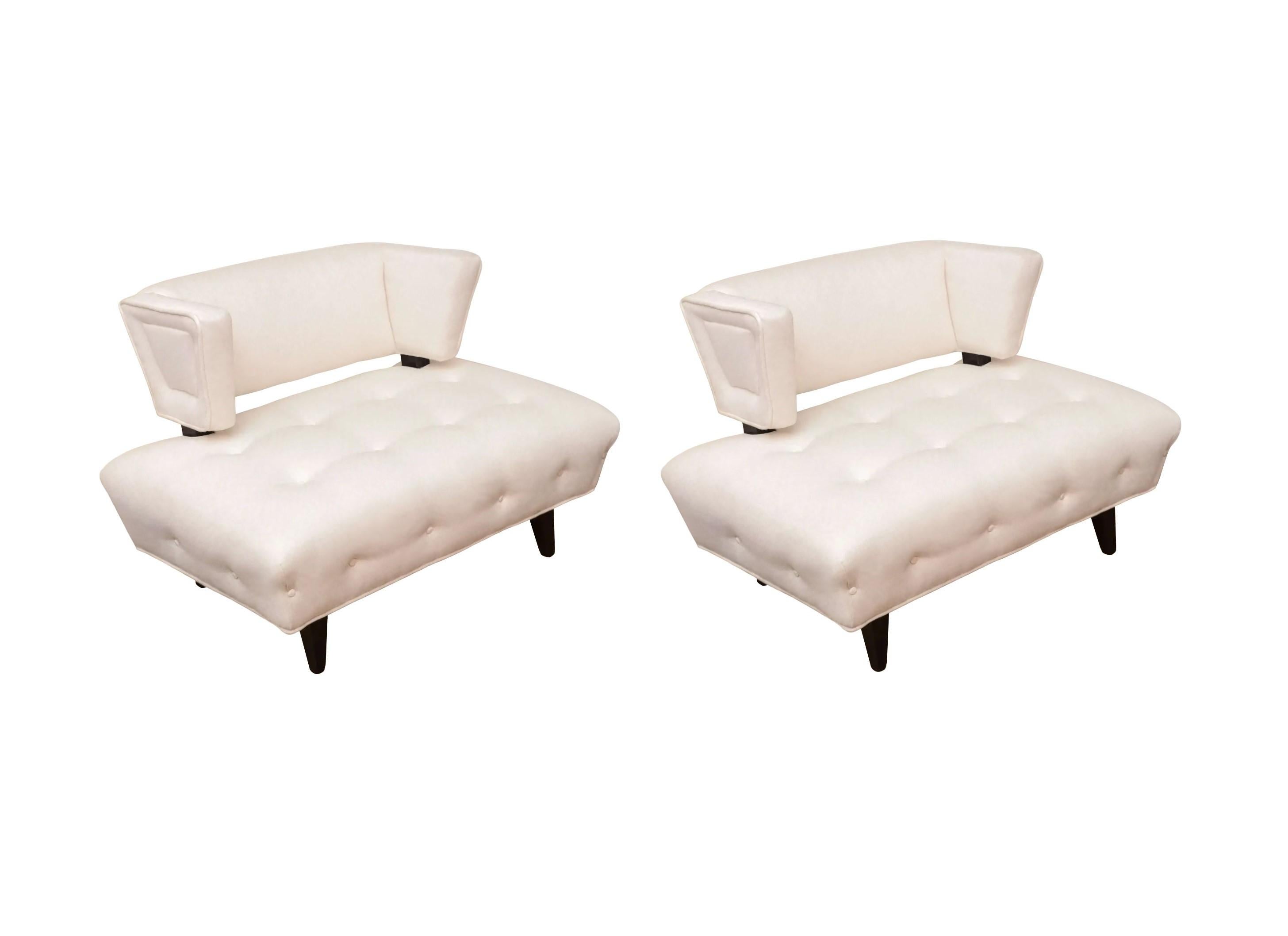 Hollywood Regency Exemplary Pair of Restored Slipper Loungers For Sale