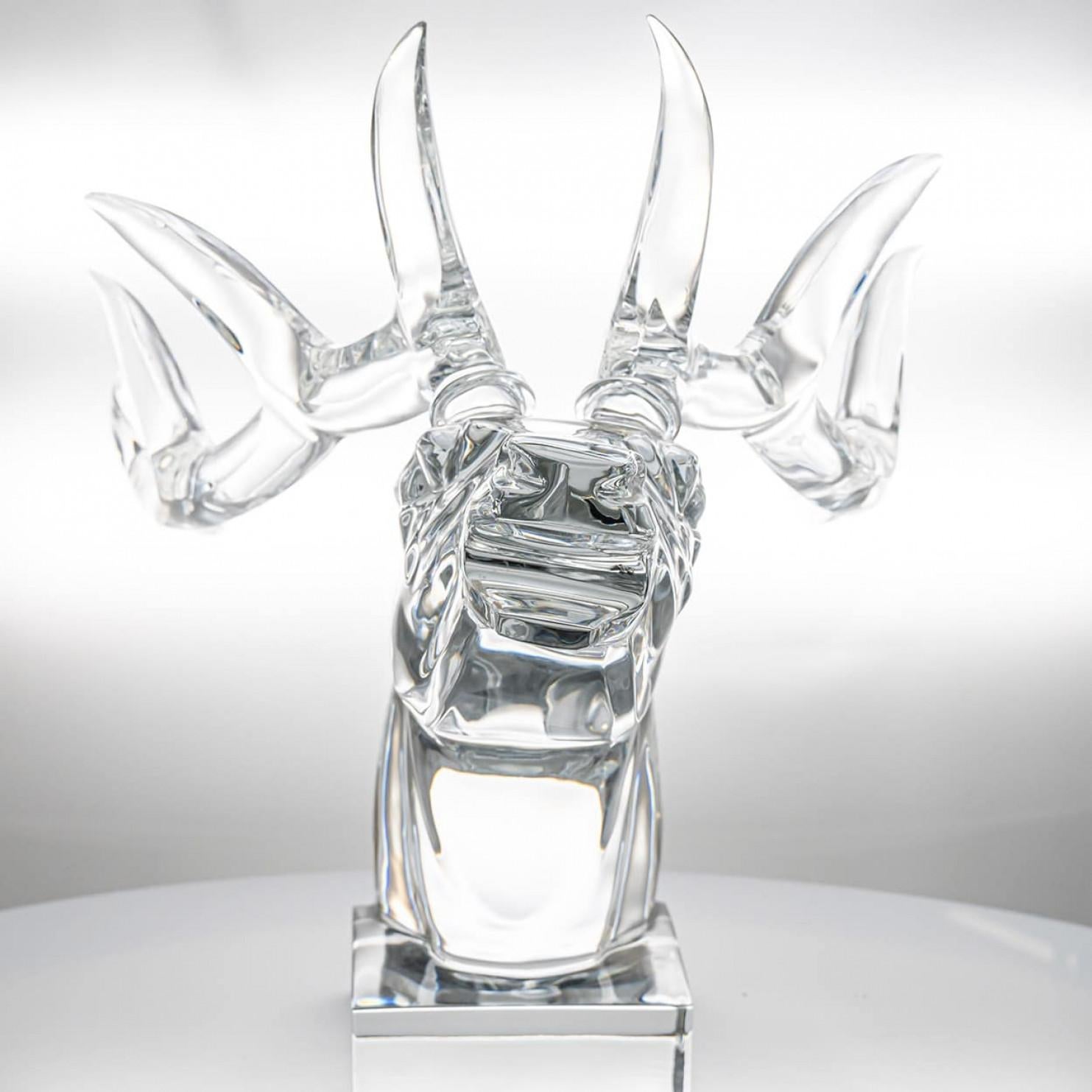 Exeptional XXL Baccarat Signed Crystal Hirschkopf Skulptur, Frankreich im Angebot 2