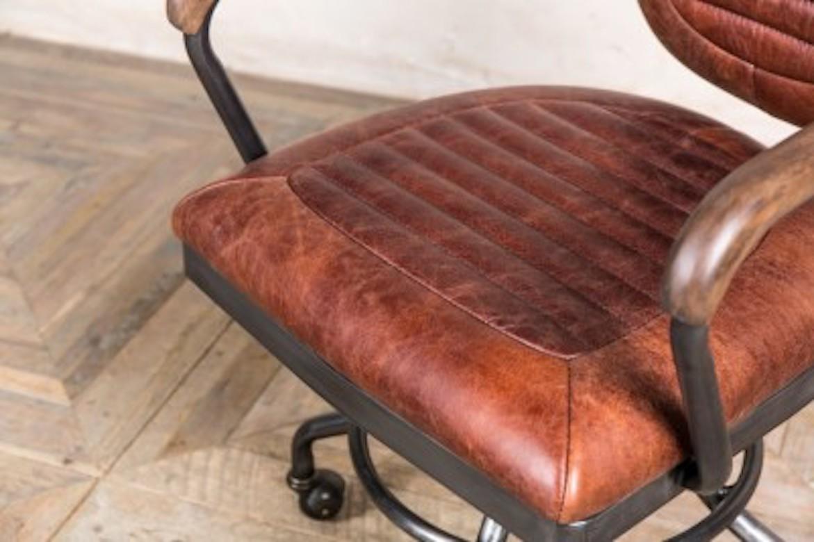 Exeter Leather Vintage Style Office Chair, 20th Century For Sale 1