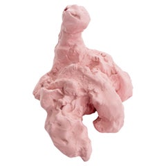 Agotada pero colorida, escultura contemporánea de aluminio fundido, pintura rosa