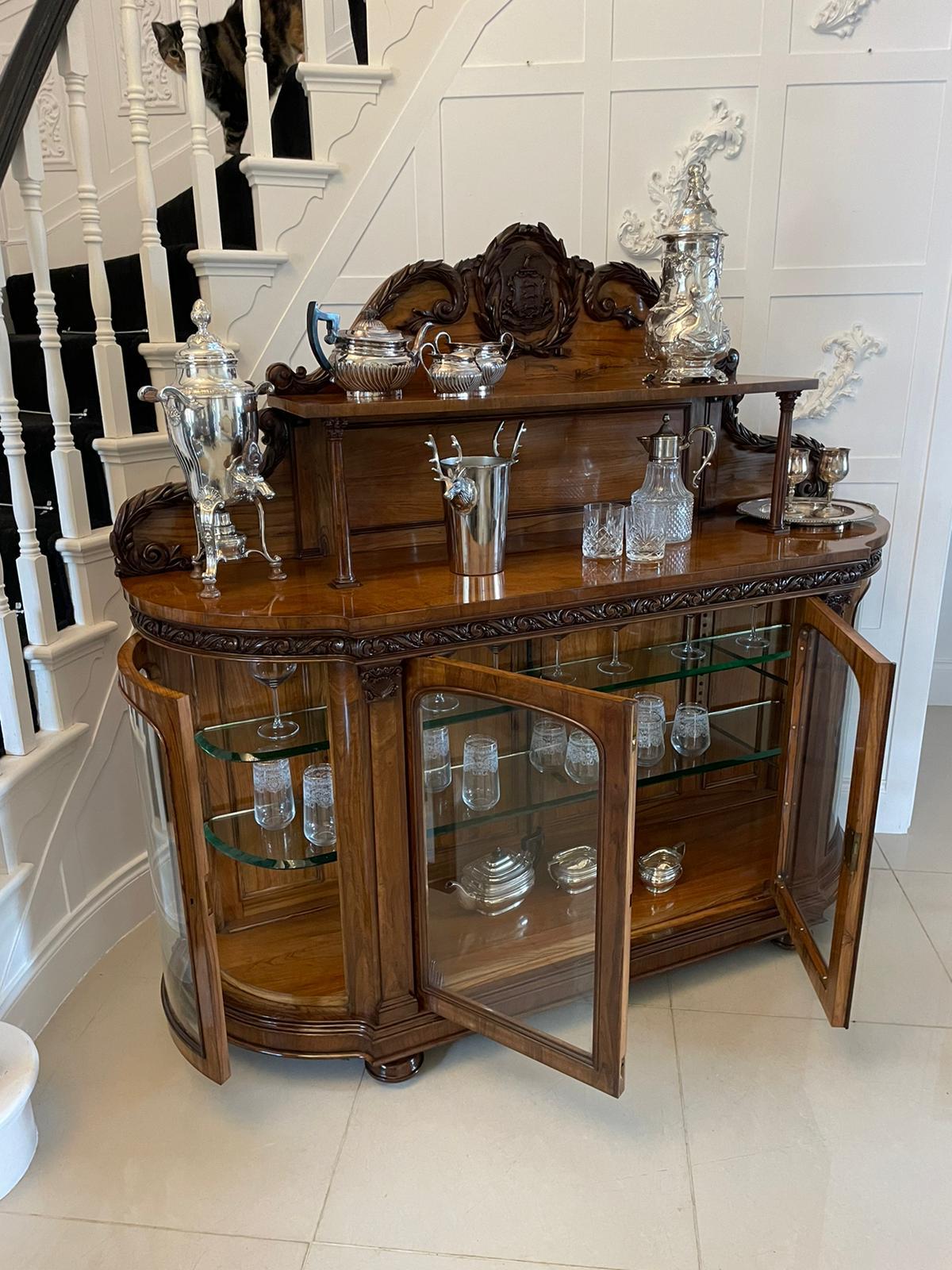 Exhibition Quality Antique Victorian Carved Olive Wood Credenza In Good Condition In Suffolk, GB