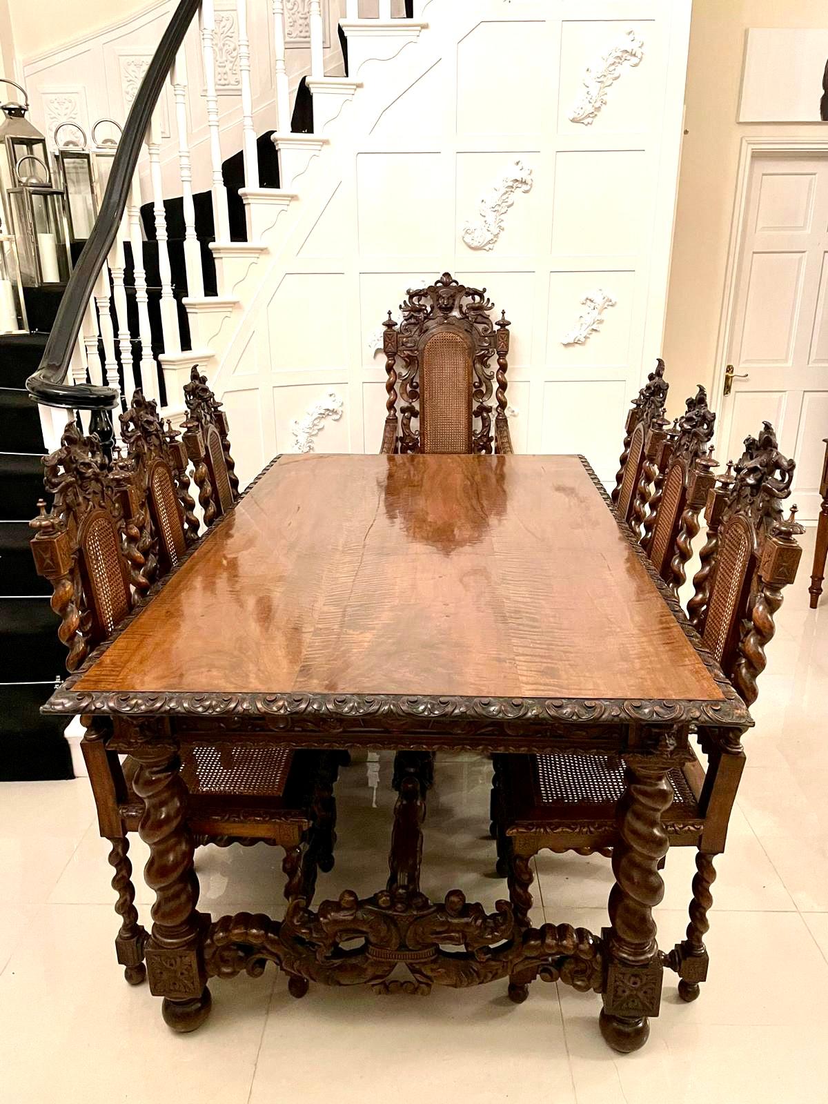 Hand-Carved Exhibition Quality Antique Victorian Italian Carved Walnut Centre/Dining Table For Sale