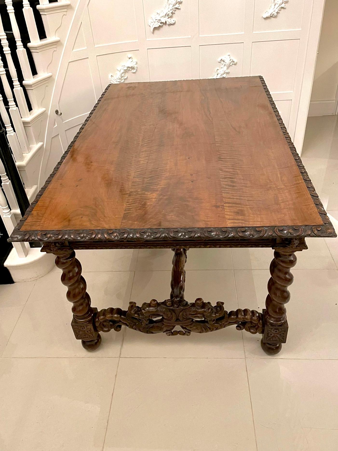 19th Century Exhibition Quality Antique Victorian Italian Carved Walnut Centre/Dining Table For Sale