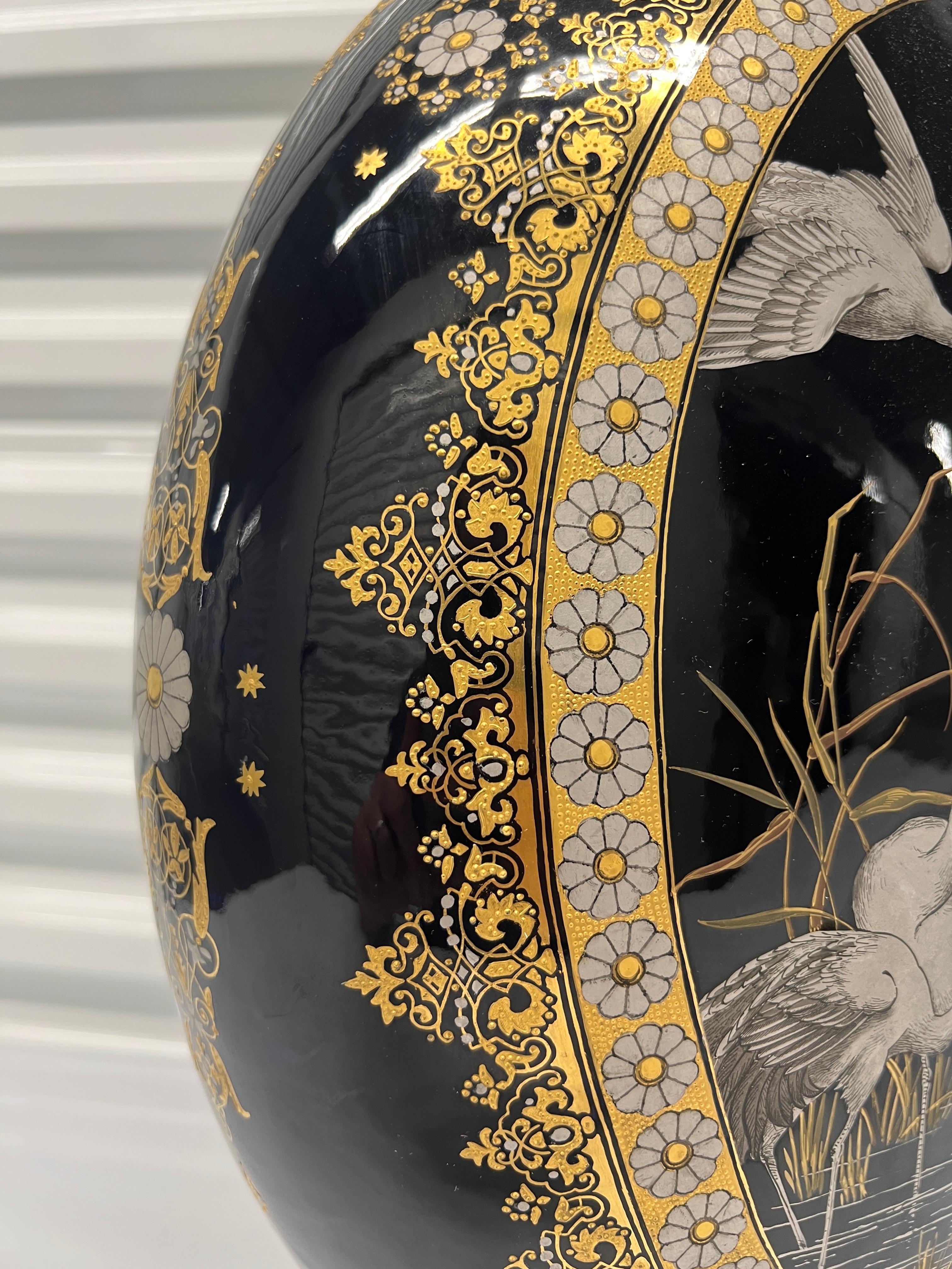 Vaso in porcellana Coalport Porcelain 