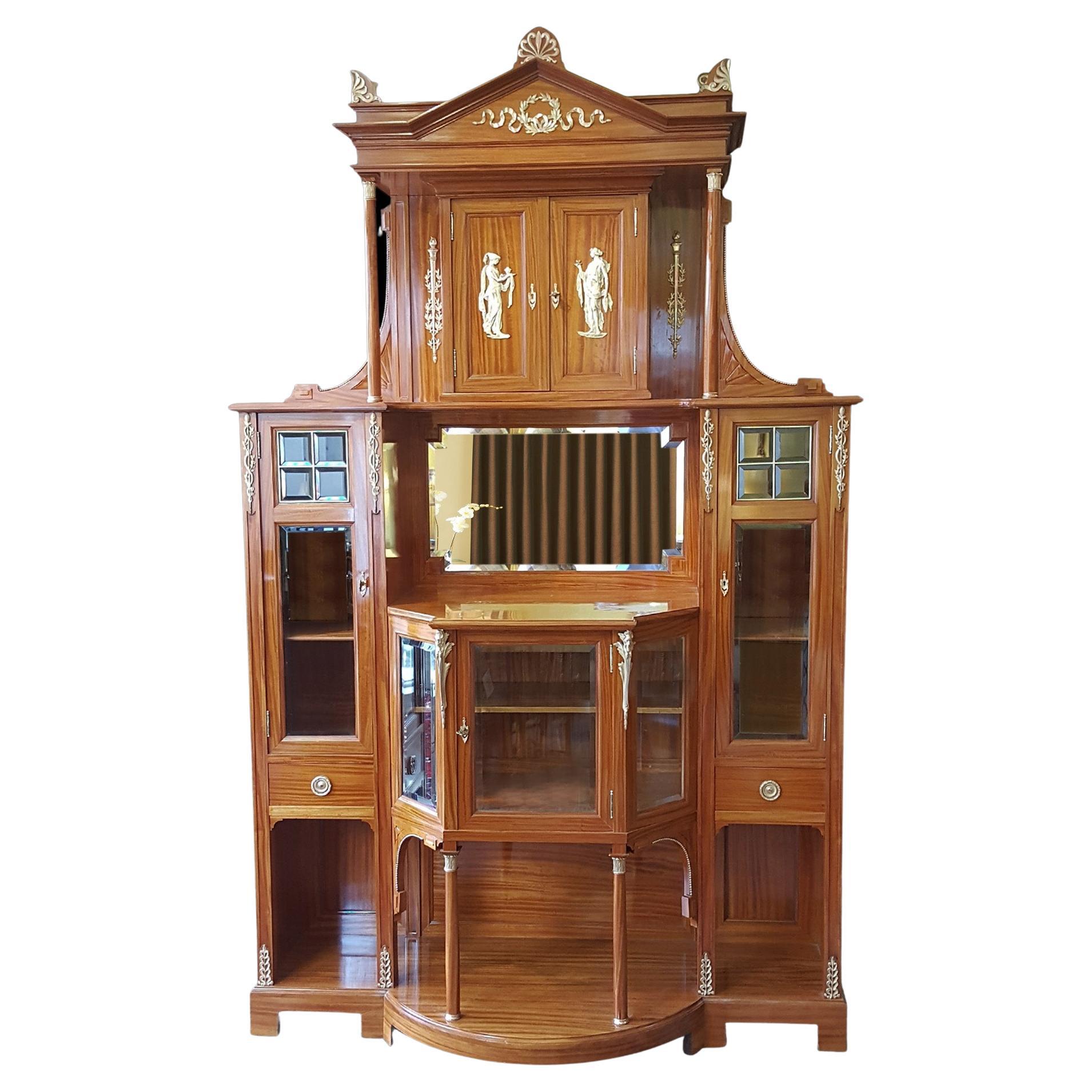 Exhibition Quality Late 19th Century Swiss Satinwood Display Cabinet For Sale