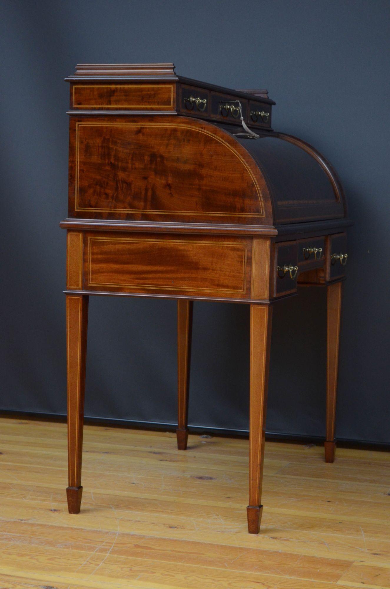 Exhibition Quality Mahogany Cylinder Desk, Maple & Co For Sale 13