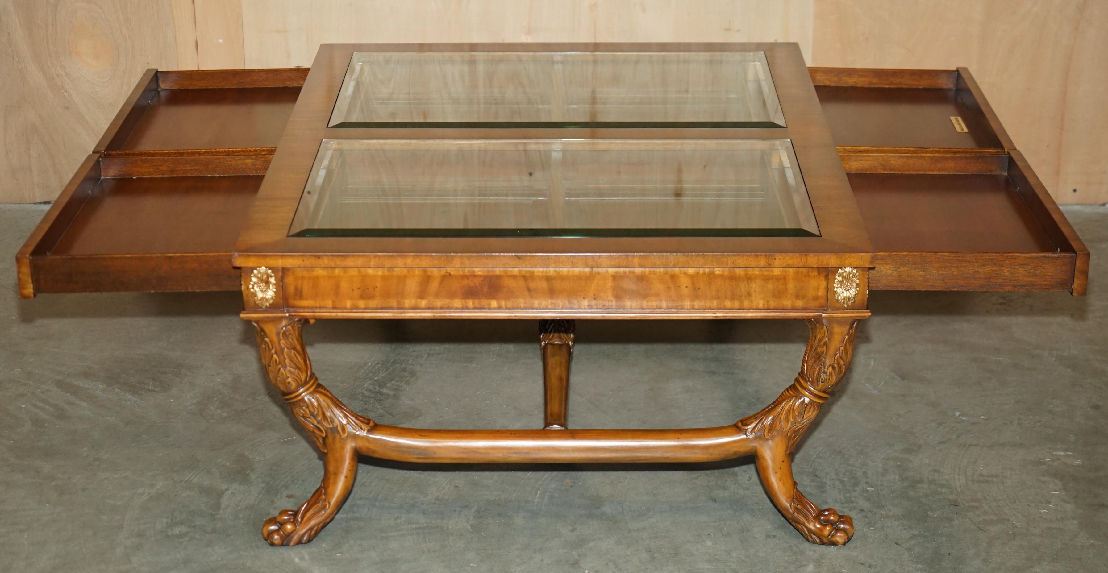 EXHIBITION QUALITY MAITLAND SMiTH DISPLAY CASE TOP REGENCY COFFEE COCKTAIL TABLE For Sale 10