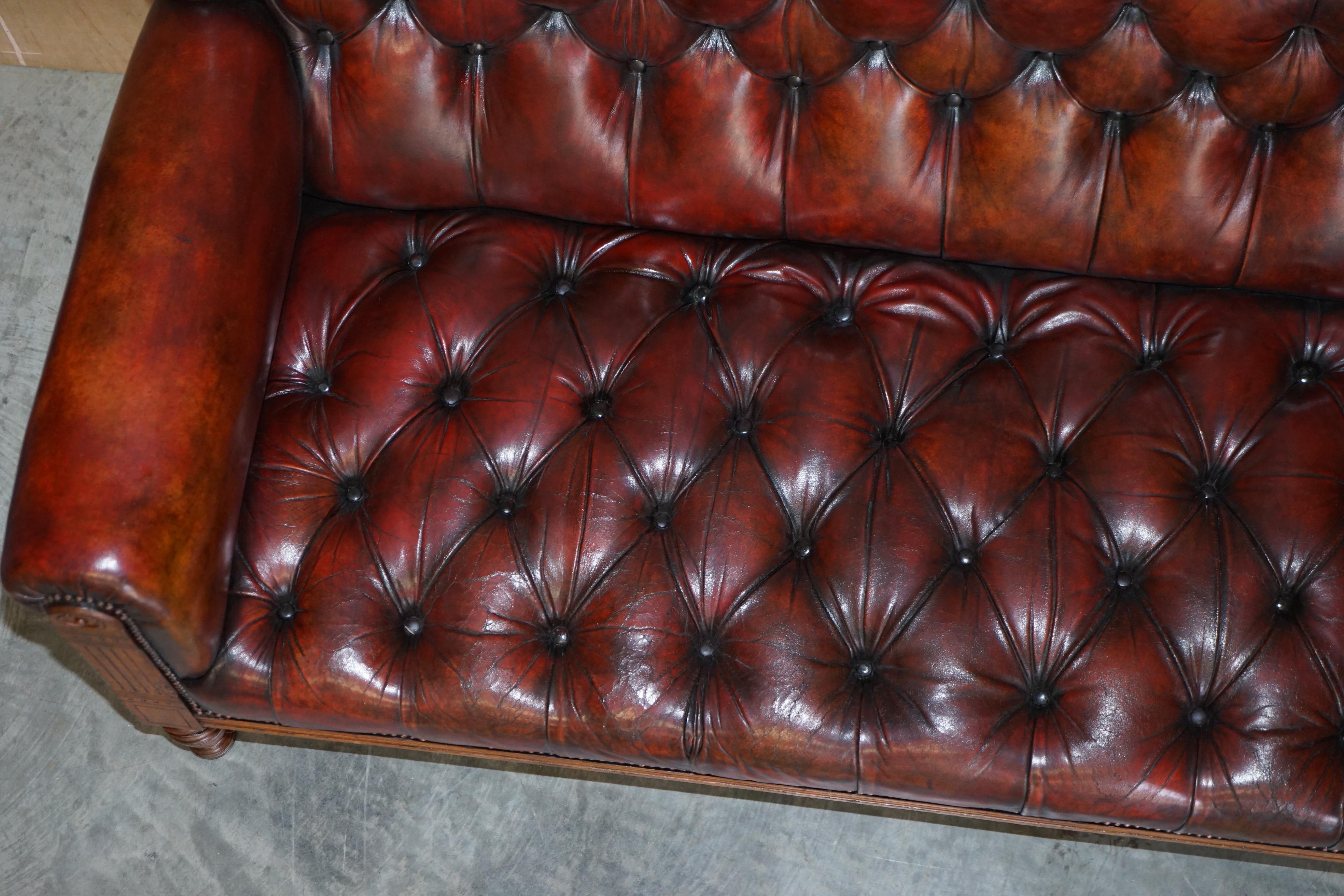 Exhibition Quality Wylie & Lochhead 1860 Glasgow Chesterfield Brown Leather Sofa For Sale 2