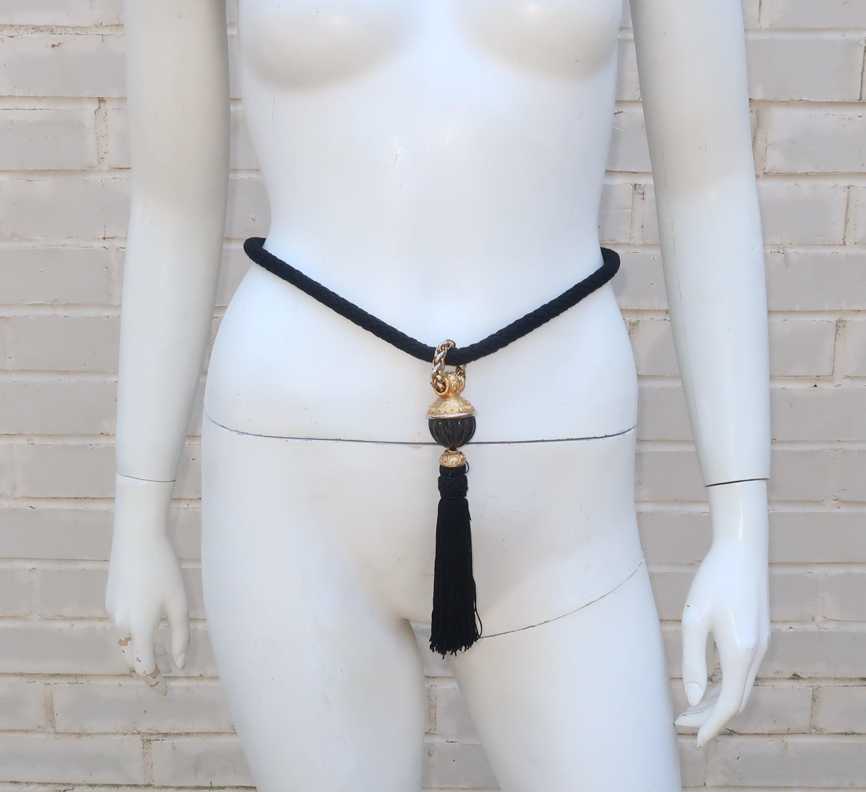 Exotic 1970's Black & Gold Tassel Necklace Belt In Good Condition In Atlanta, GA