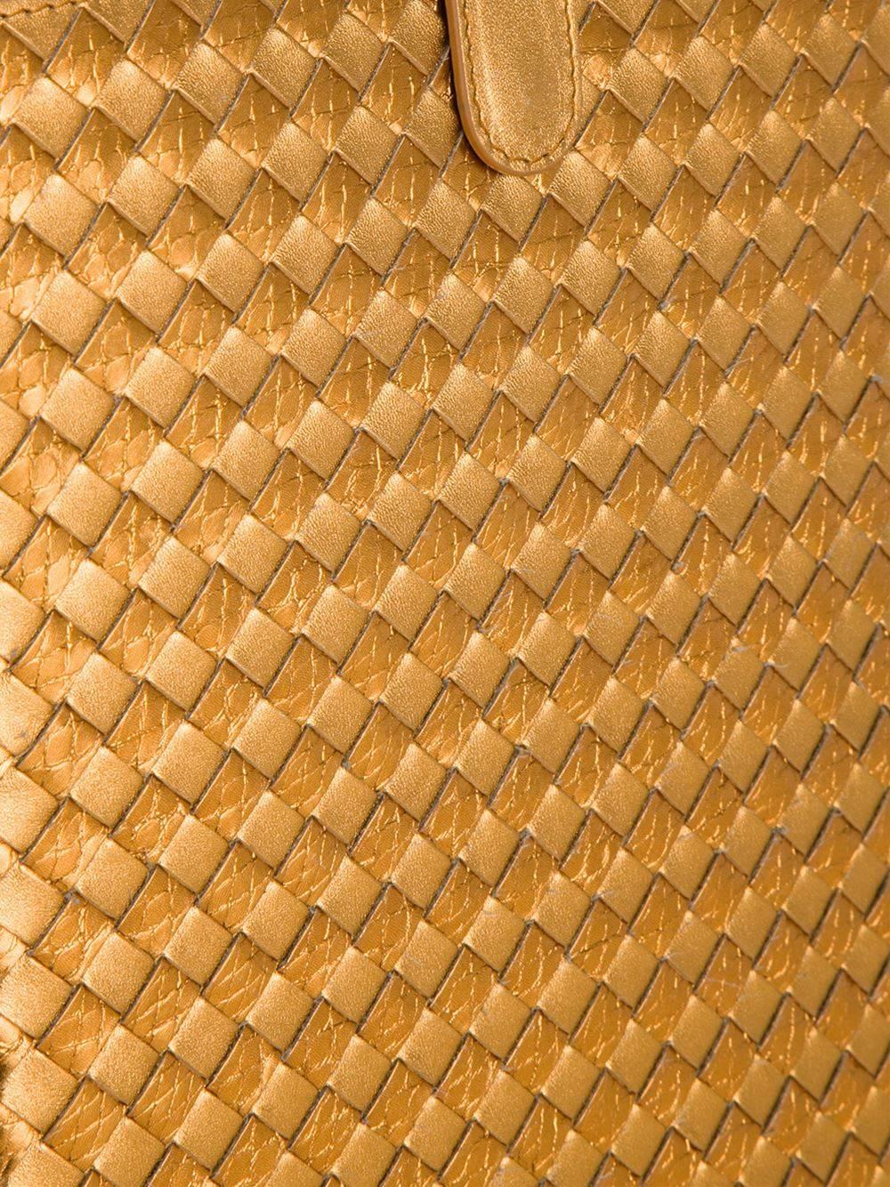 
JUST GORGEOUS!

BRANDNEW BOTTEGA VENETA

GOLD INTRECCIATO NAPPA AYERS IPAD CASE

DESIGNED BY TOMAS MAIER

LIMITED EDITION - SOLD OUT IMMEDIATELY


Condition: Brandnew with tags and BOTTEGA VENETA dustbag


DETAILS:


    A BOTTEGA VENETA signature