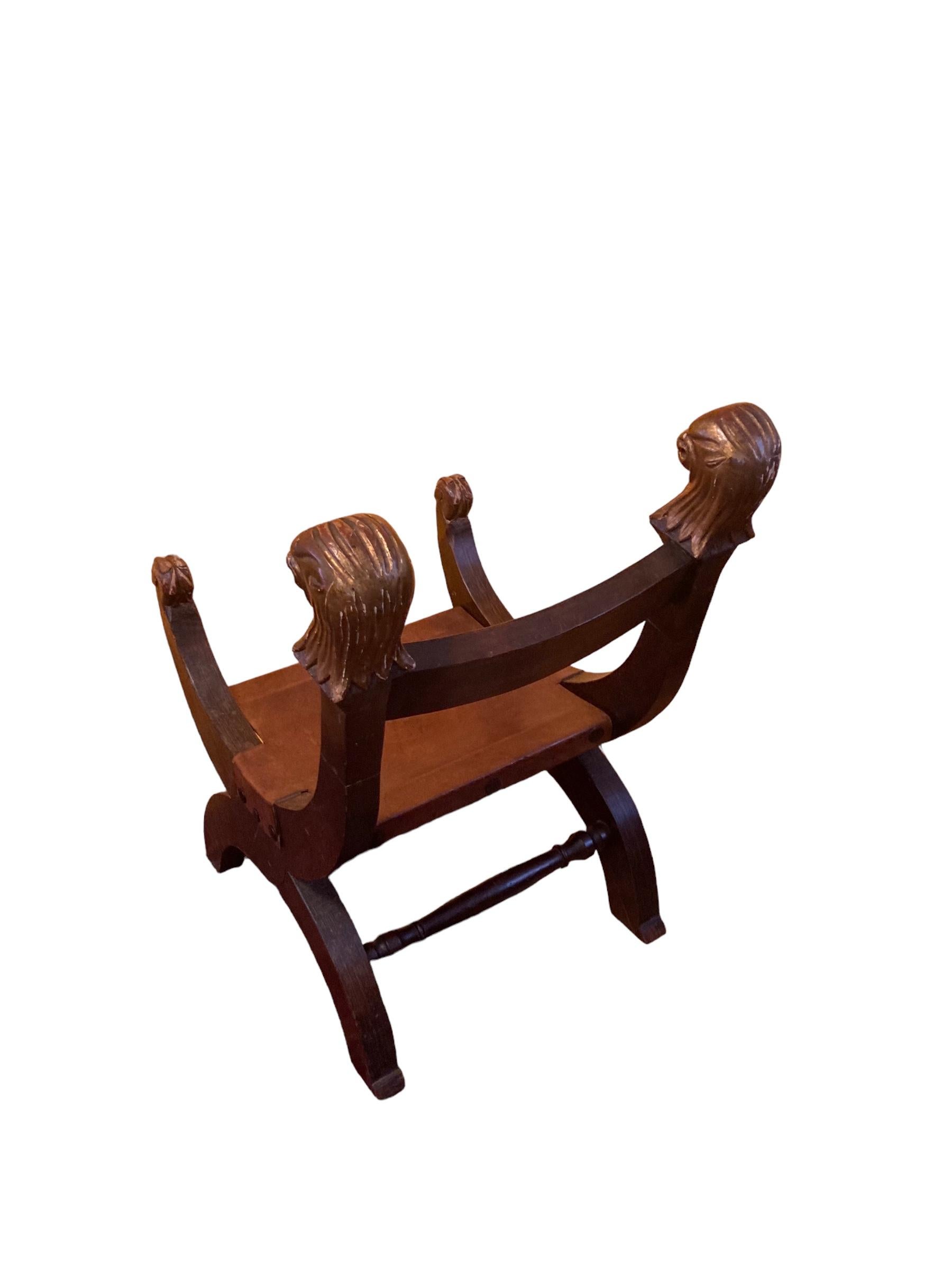 Exotic Carved Oak Mexican Monkey Chair In Good Condition In Bishop's Stortford, GB