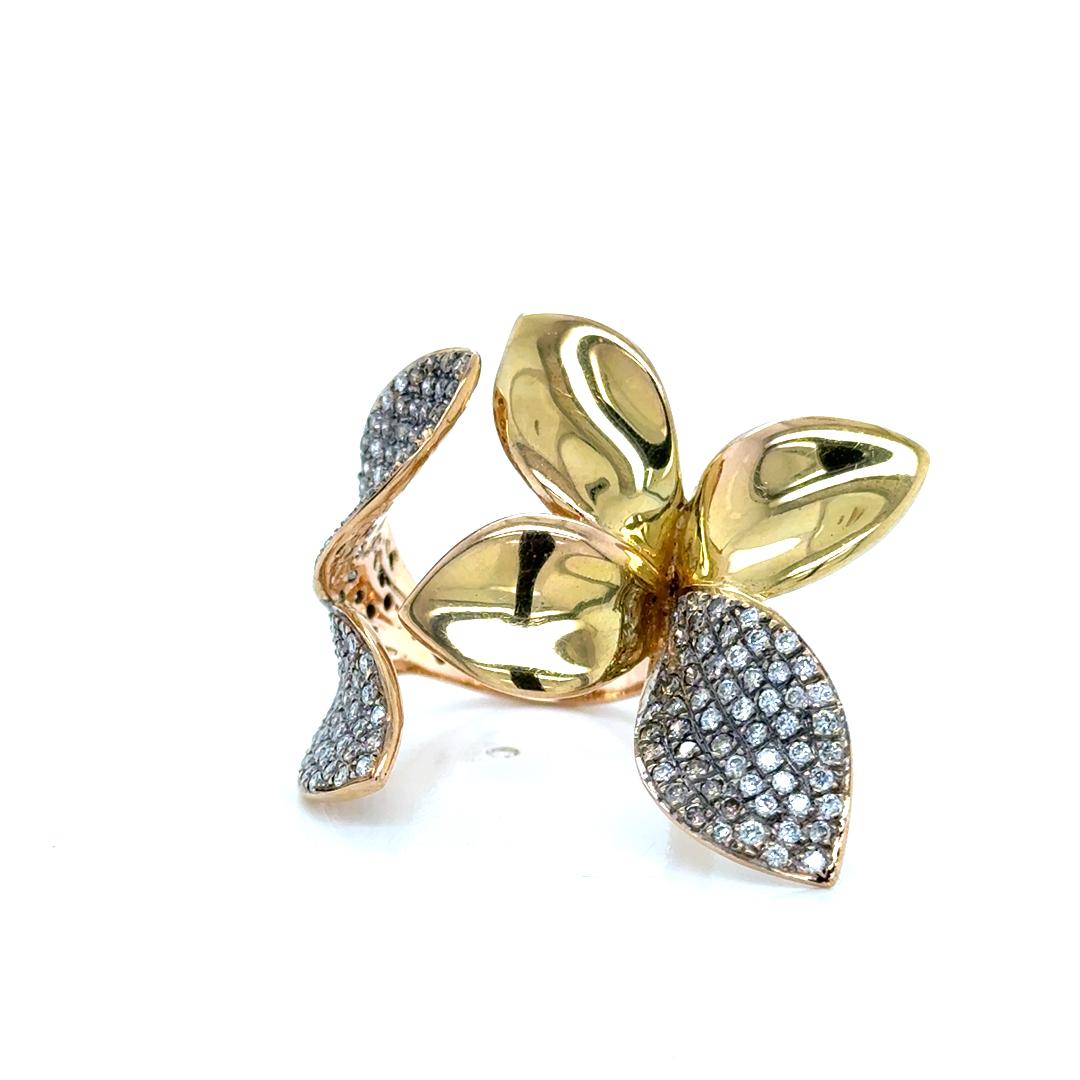 Anillo Flor Exótica 18Kt con 168 Diamantes Champagne 1,40 cts en venta 1