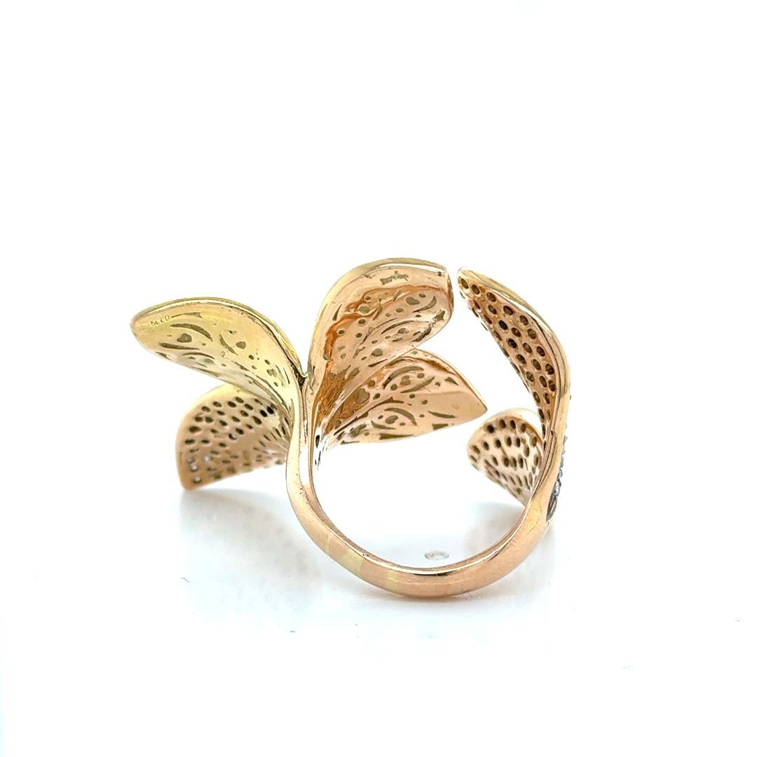 Anillo Flor Exótica 18Kt con 168 Diamantes Champagne 1,40 cts en venta 2