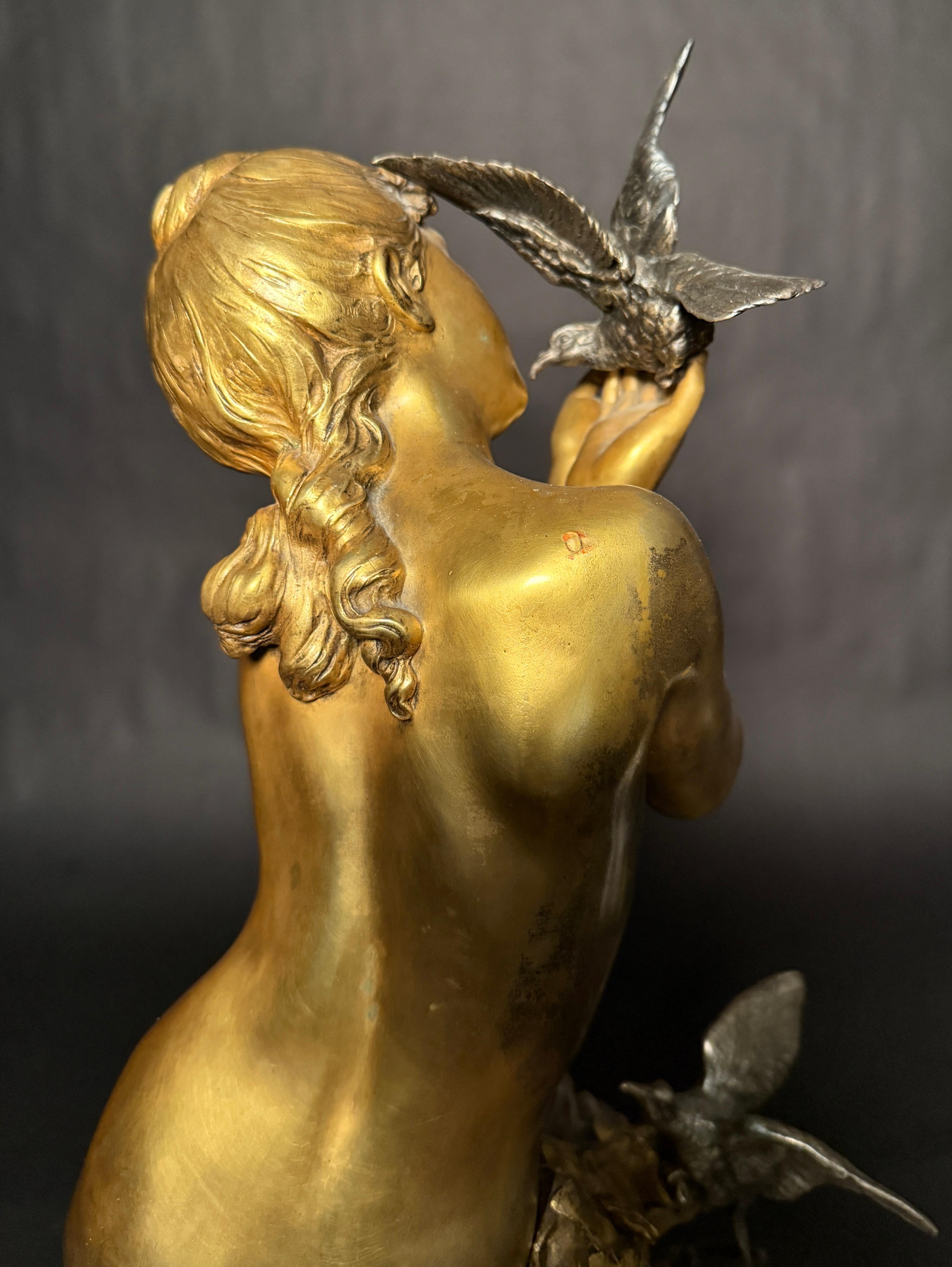 XIX secolo Bronzo esotico dorato e argentato di Mathurin Moreau in vendita