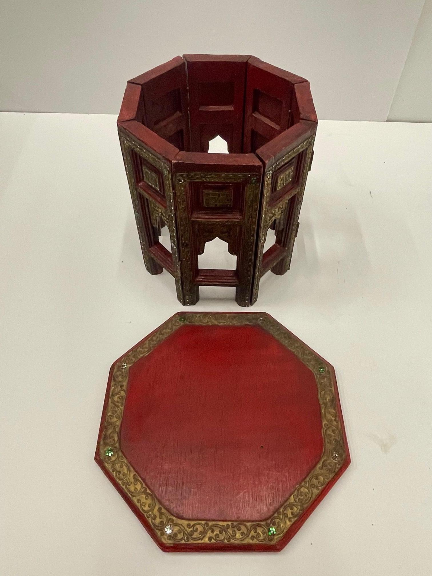 Exotic Hand Carved Red and Gilded Moroccan Side Table For Sale 1