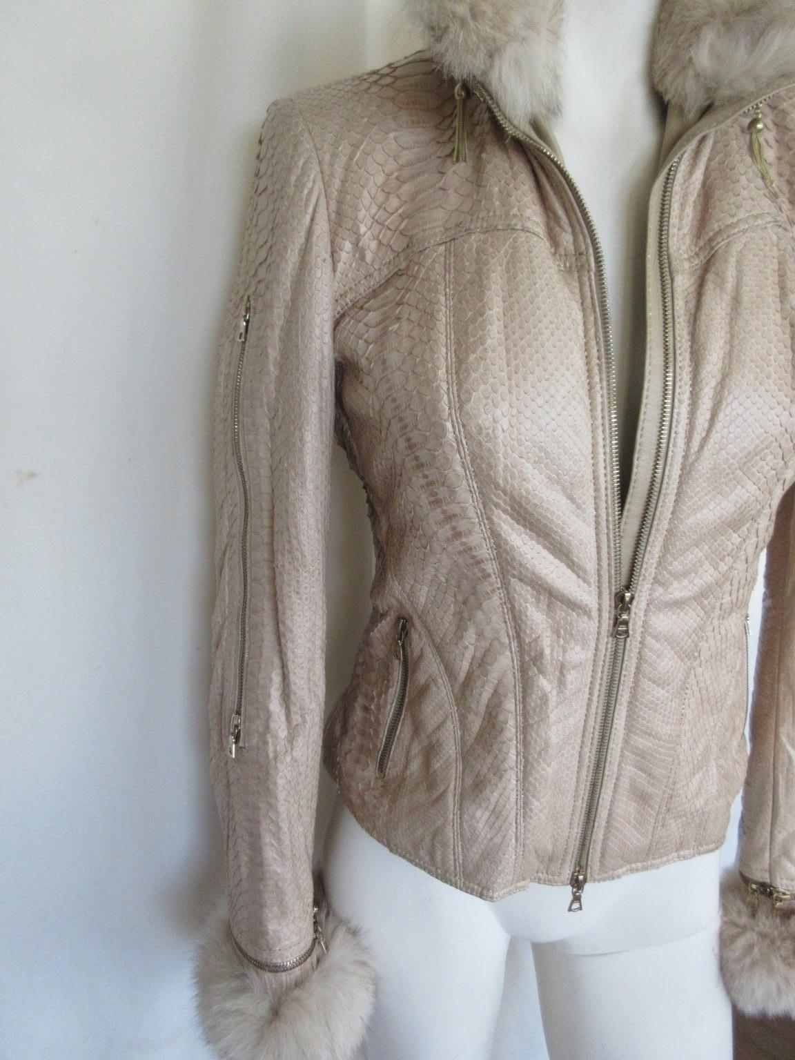 Giacca in pelle esotica con pelliccia di volpe Small 6 In condizioni Nuovo in vendita a Amsterdam, NL