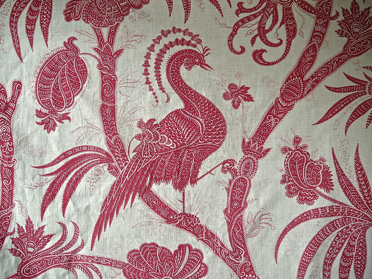 Exotic Red Bird Indienne Stylized Flowers Cotton Curtain, French, 19th Century For Sale 3