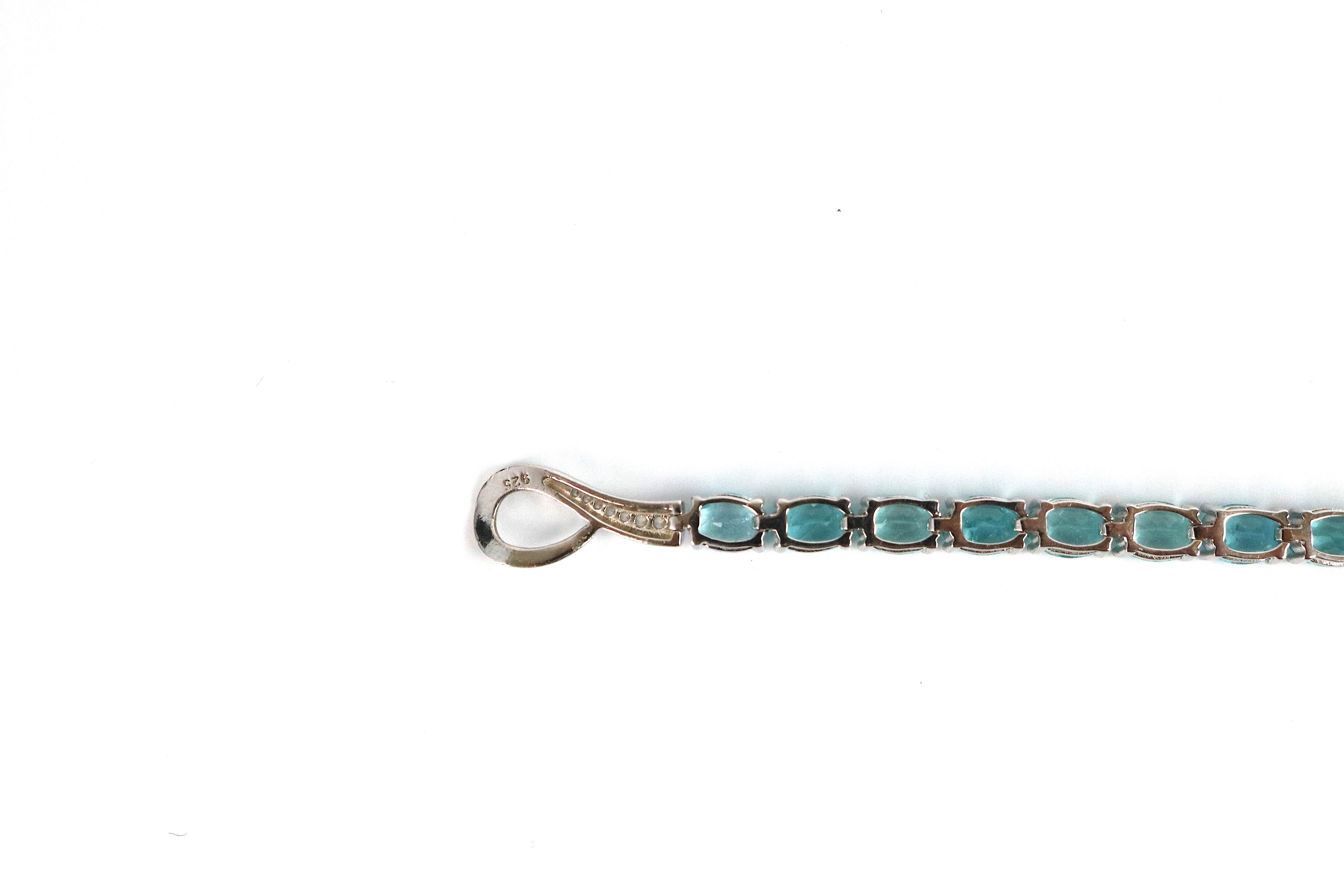 Exotic Sterling Gemstone Snake Bracelet-Diamond Pave, Apatite, Tanzanite & Rubies im Angebot 4