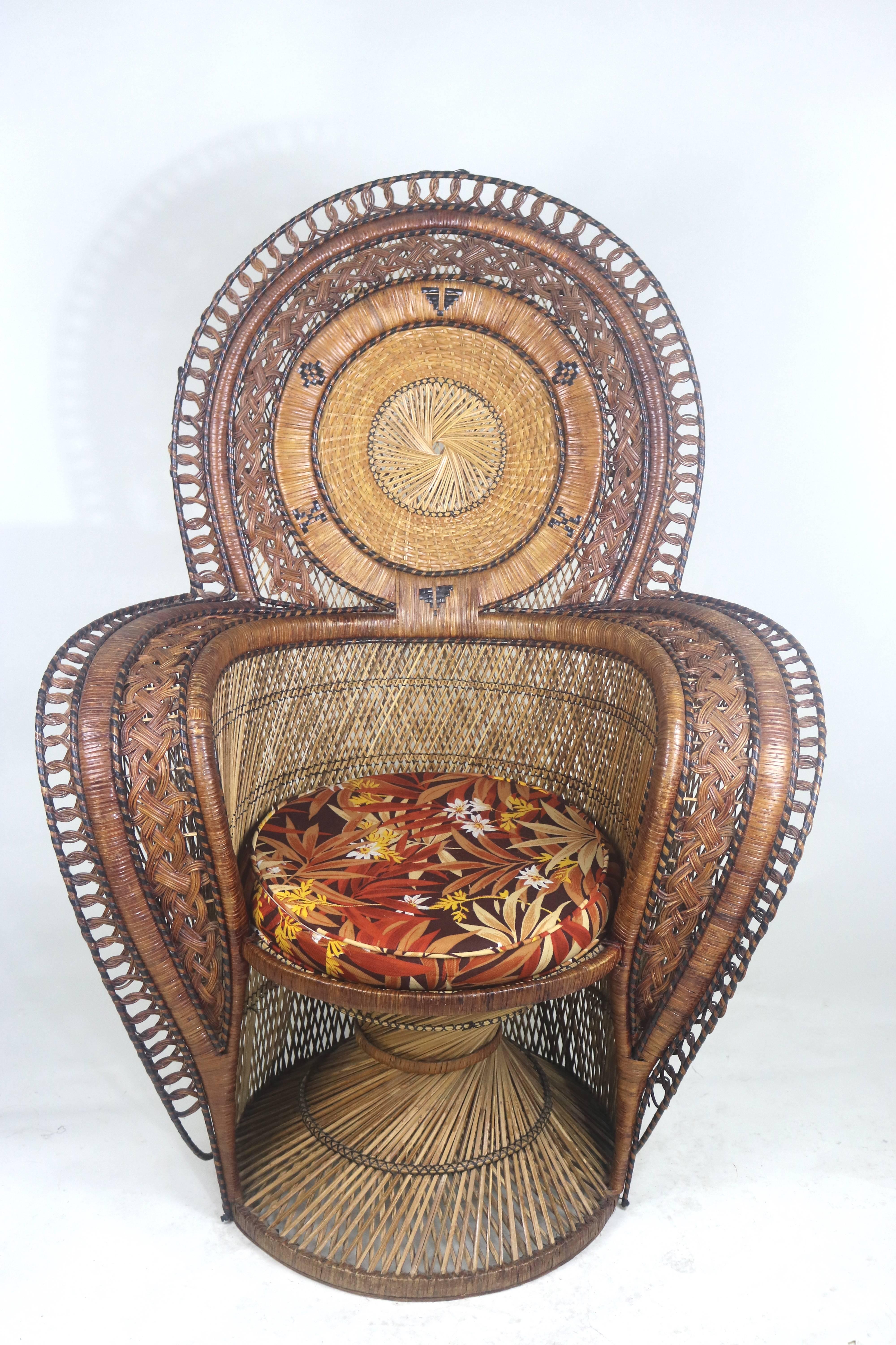 Hollywood Regency Rare Wicker Throne Peacock Chairs Medallion Back, Hollywood Glam For Sale