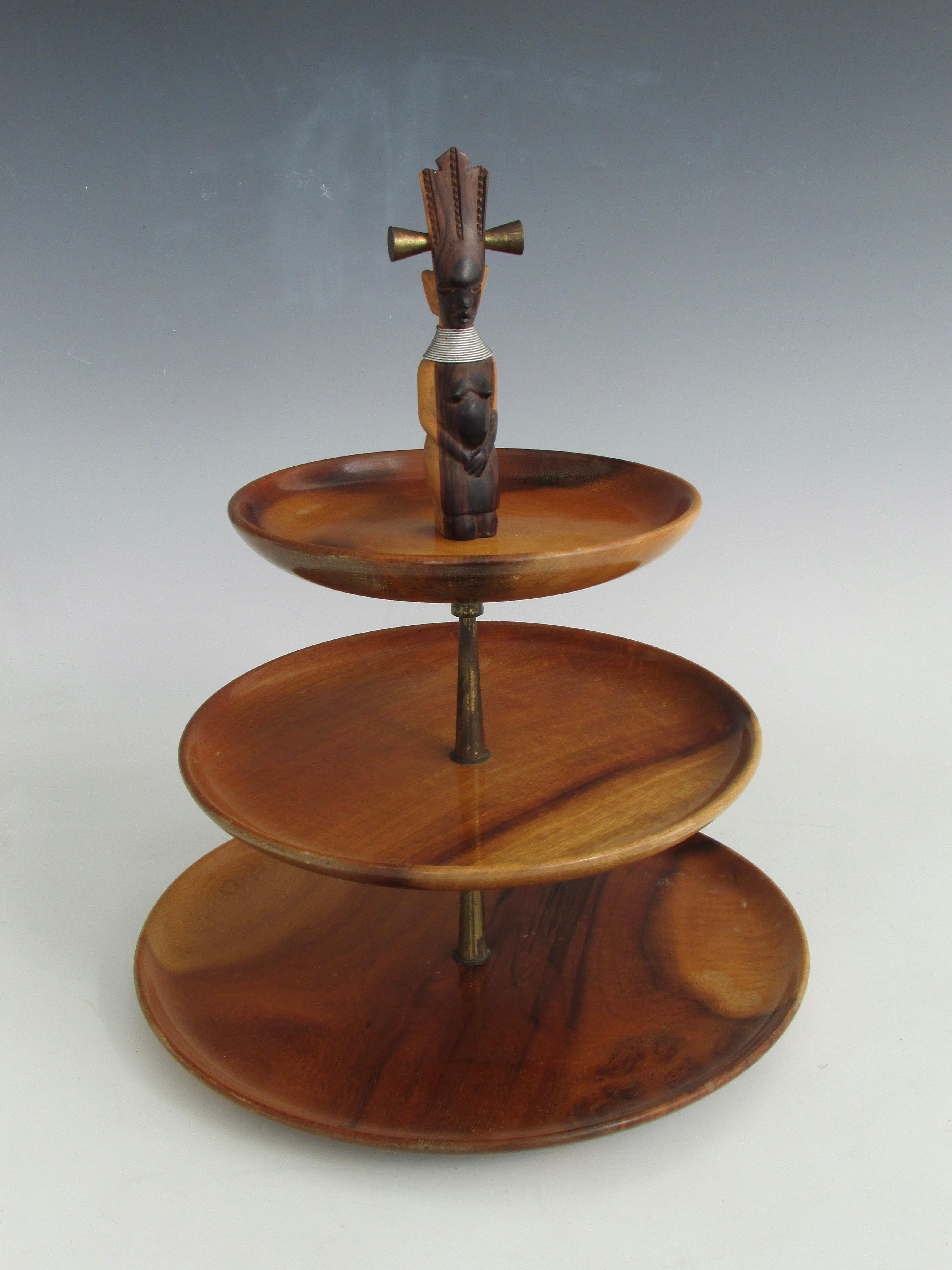 Exotic wood stepped trivet or serving tray with carved Tiki finial For Sale 2