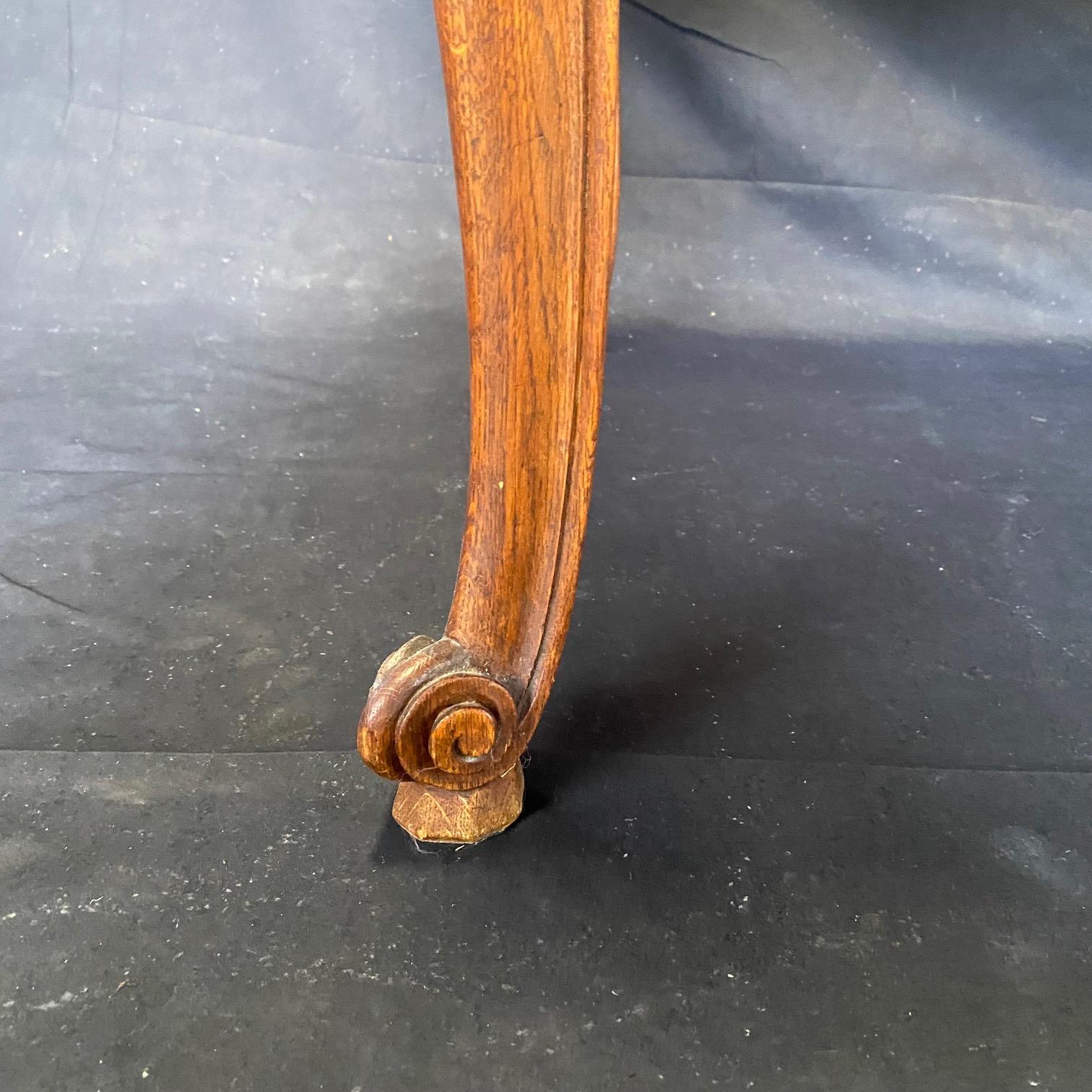 Expandable 19th Century French Louis XV Carved Dining Table with Two Leaves 6