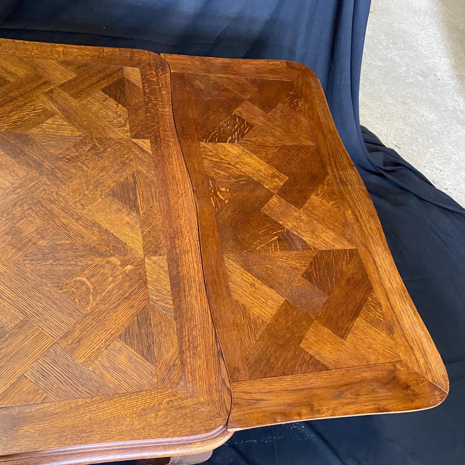 antique expanding table