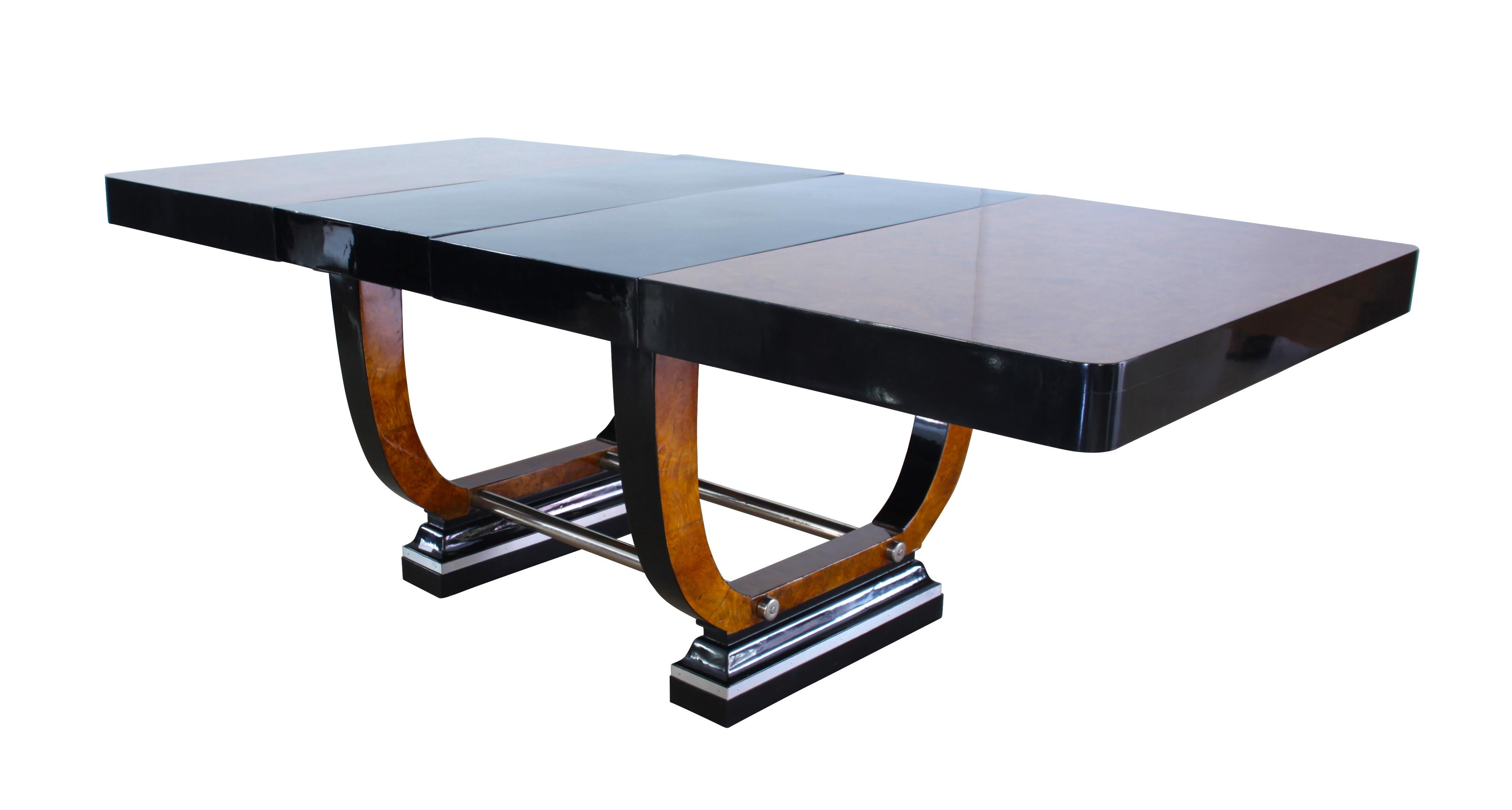 French Expandable Art Deco Dining Table, Thuja Roots, Lacquered, France, circa 1930 For Sale