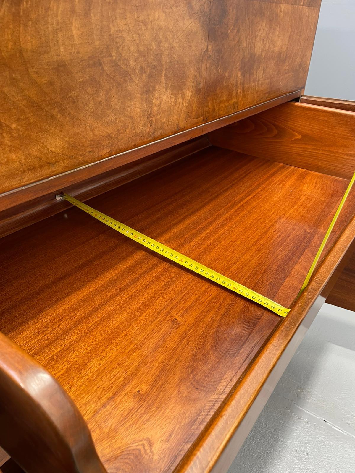 Erweiterbarer Art-Déco-Schreibtisch, 1930er Jahre im Angebot 1