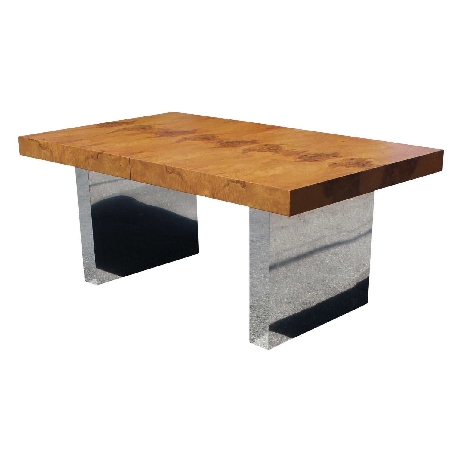 Expandable Chrome and Burl Wood Dining Table by Milo Baughman for Thayer Coggin In Good Condition In Houston, TX