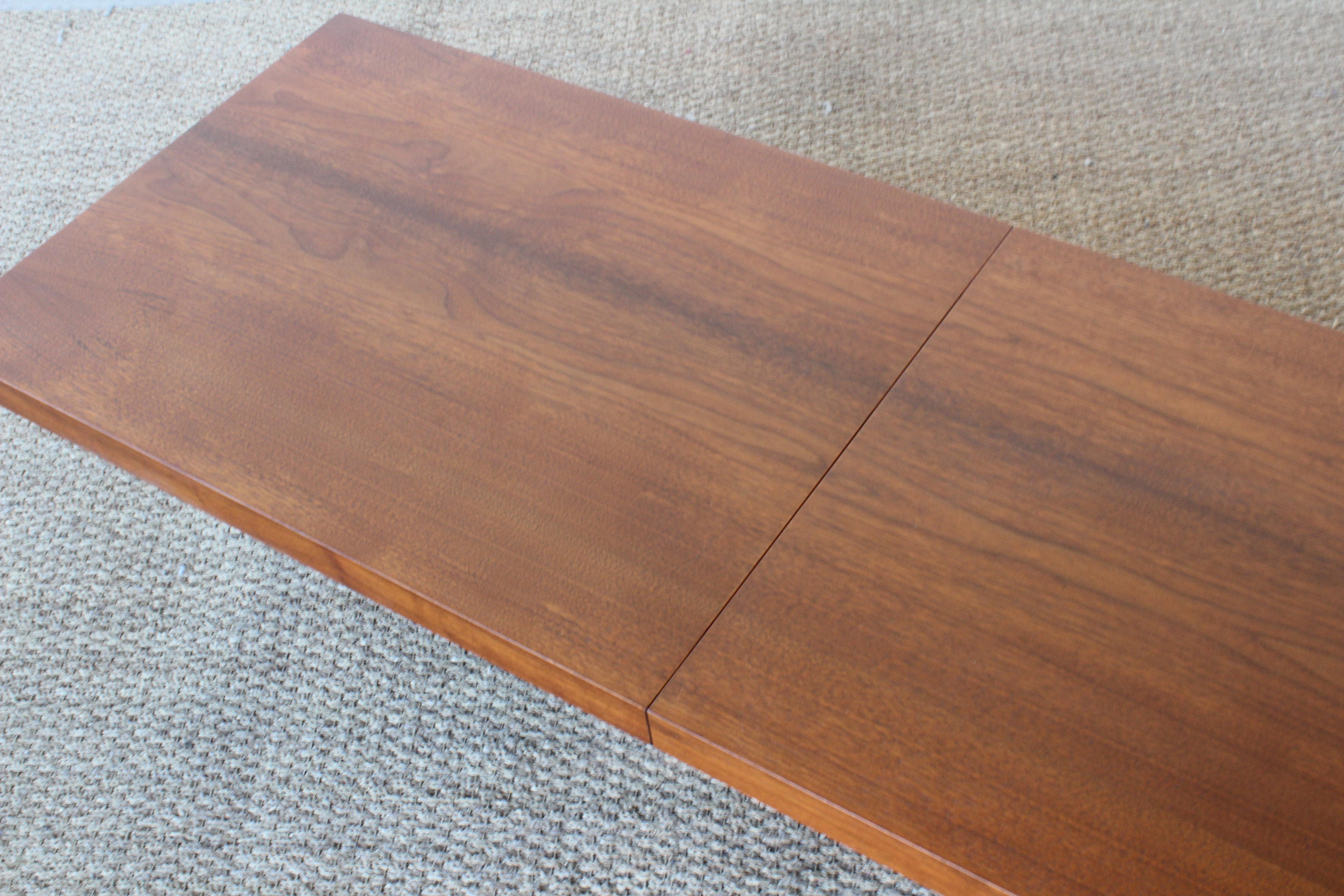 Mid-20th Century Expandable Coffee Table by John Keal for Brown Saltman, U.S.A, 1960s