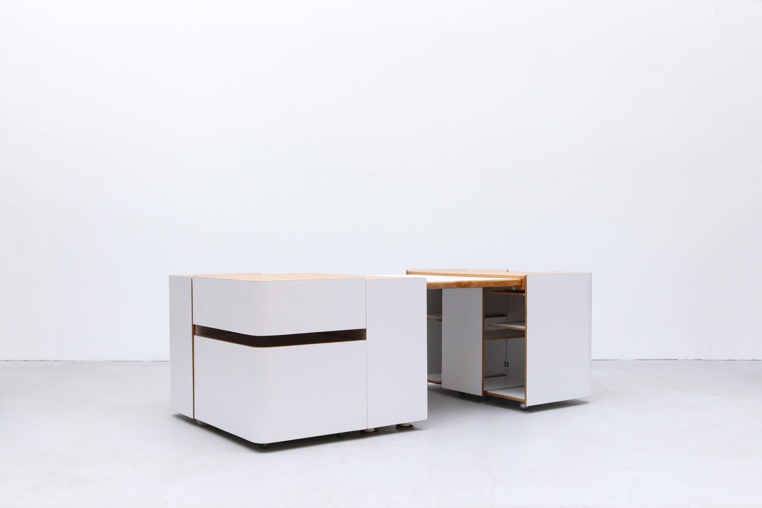 Escritorio extensible de Roberto Pamio, Renato Toso & Noti Massari para Stilwood/Italia en Bueno estado para la venta en Los Angeles, CA