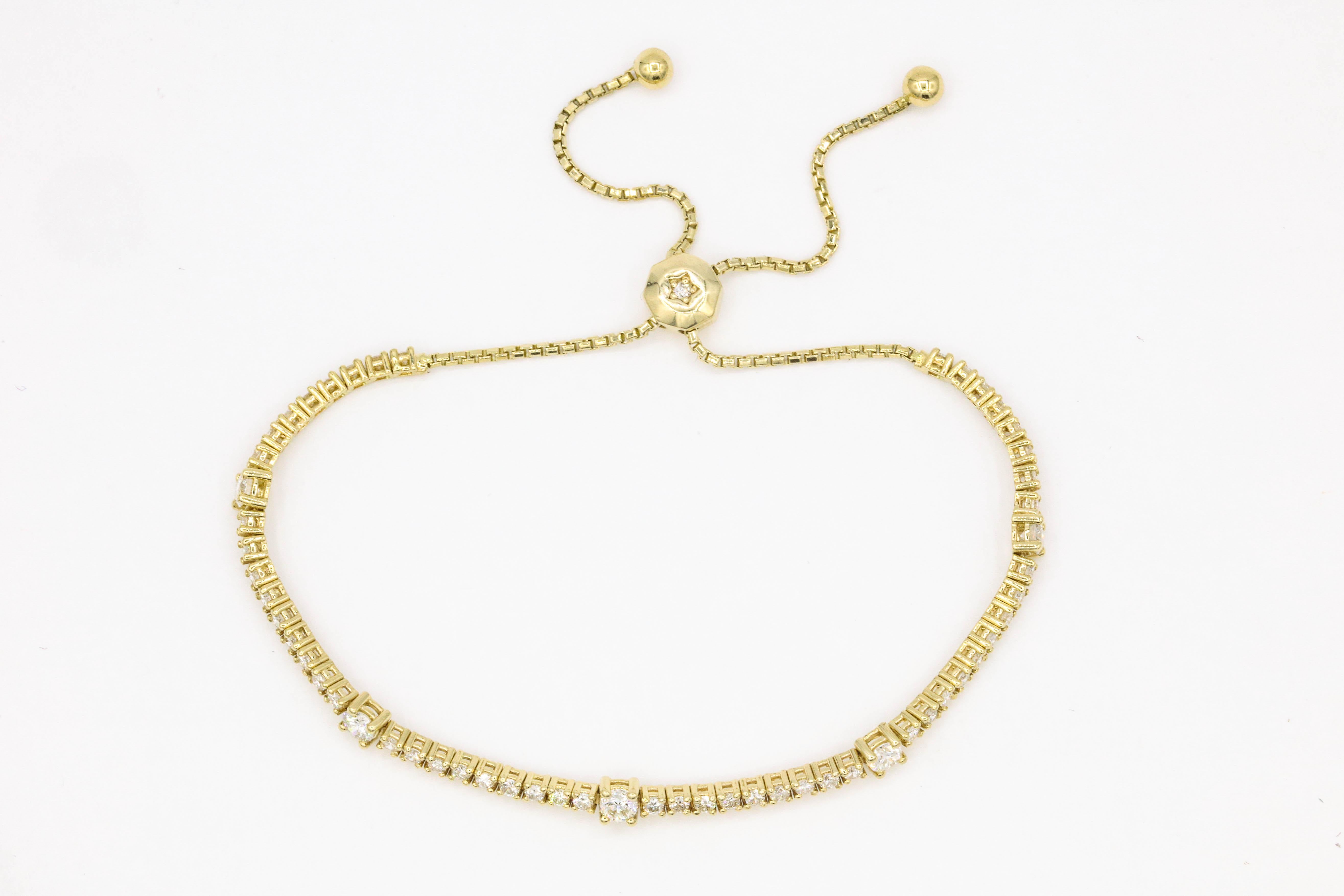 Bracelet tennis extensible en diamants de 2 carats Pour femmes en vente
