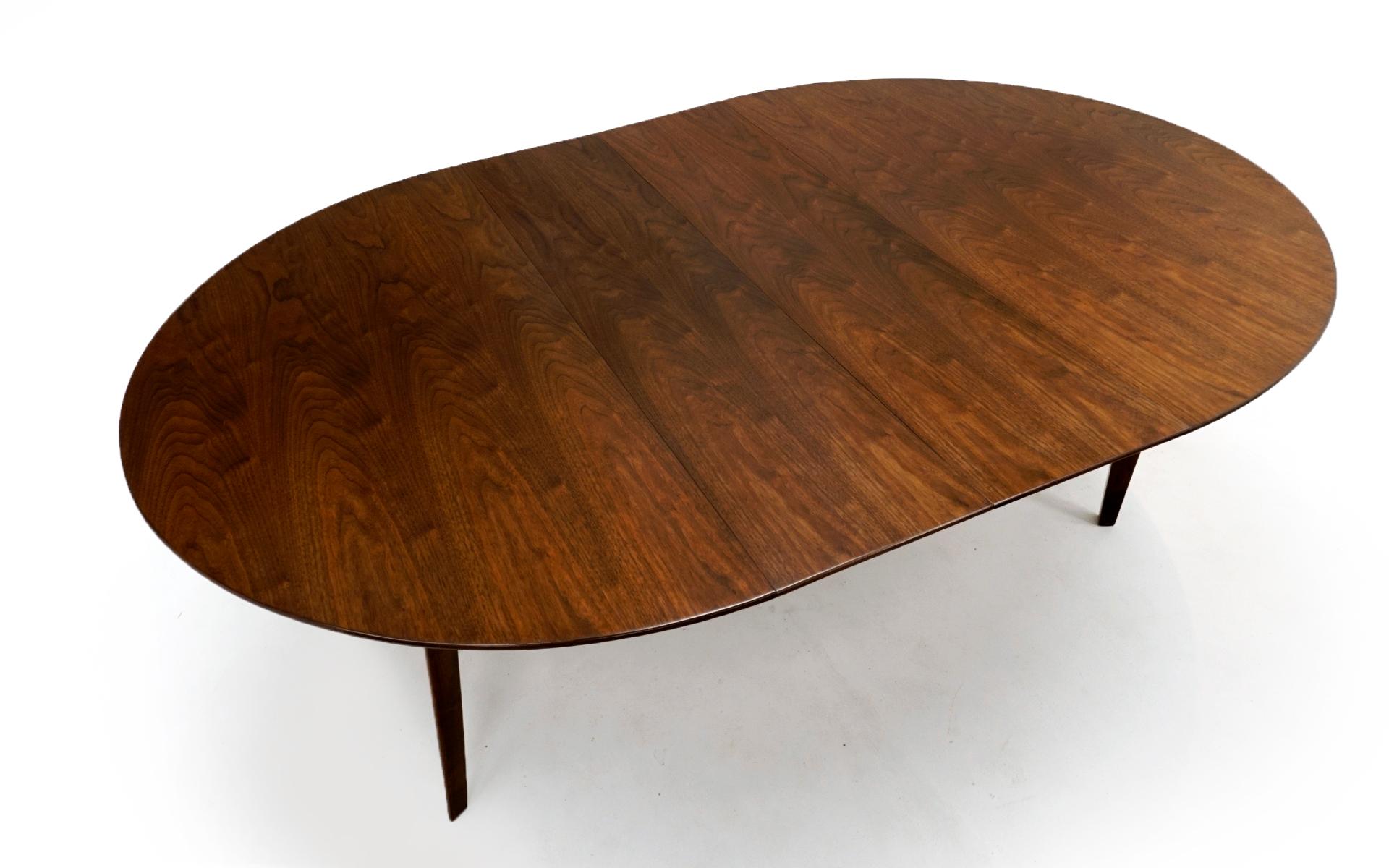 Walnut Expandable Dining Table by Edward Wormley for Dunbar, Almost Round to Oval