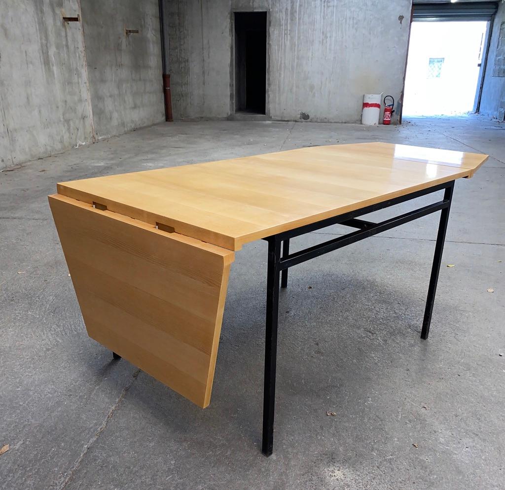 Expandable Dining Table by Pierre Guariche & A.R.P In Excellent Condition In Grenoble, FR