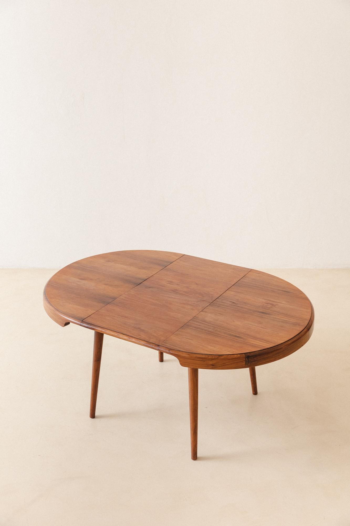 Expandable Dining Table in Caviuna by Carlo Hauner and Martin Eisler, circa 1955 For Sale 2