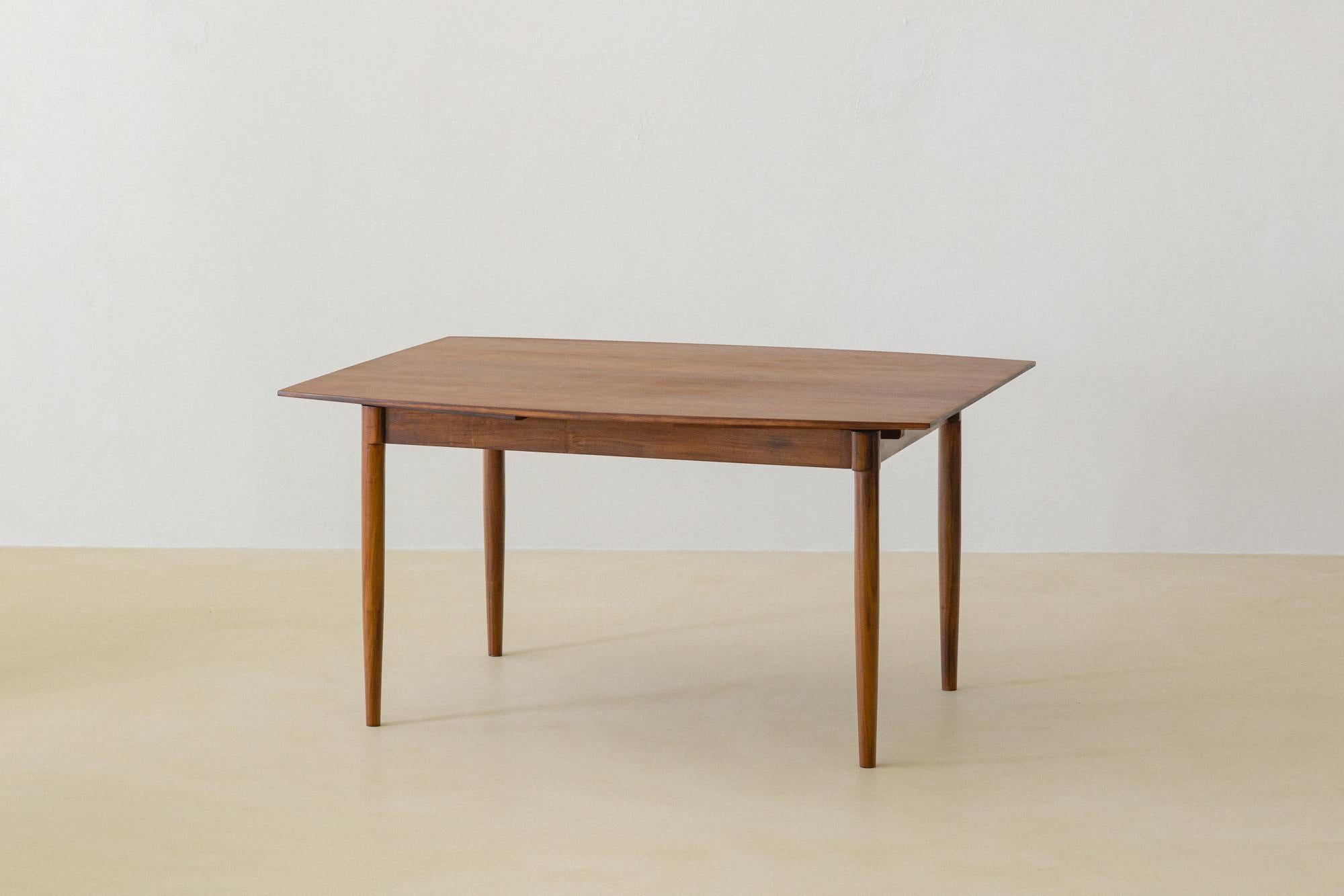 Expandable Dining Table in Caviuna by Carlo Hauner, Brazilian Midcentury, 1950s For Sale 2