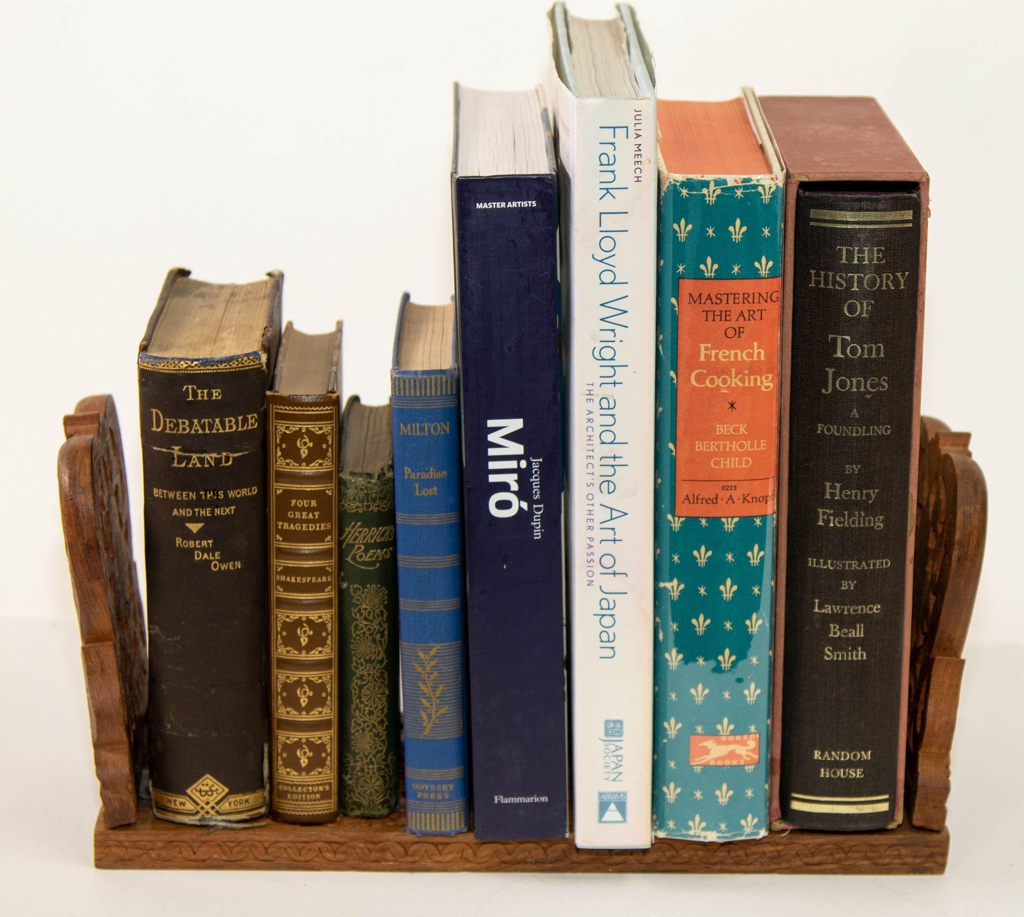 Indian Expandable Hand carved Teak Wood Book Shelf Bookends from India 1950s For Sale