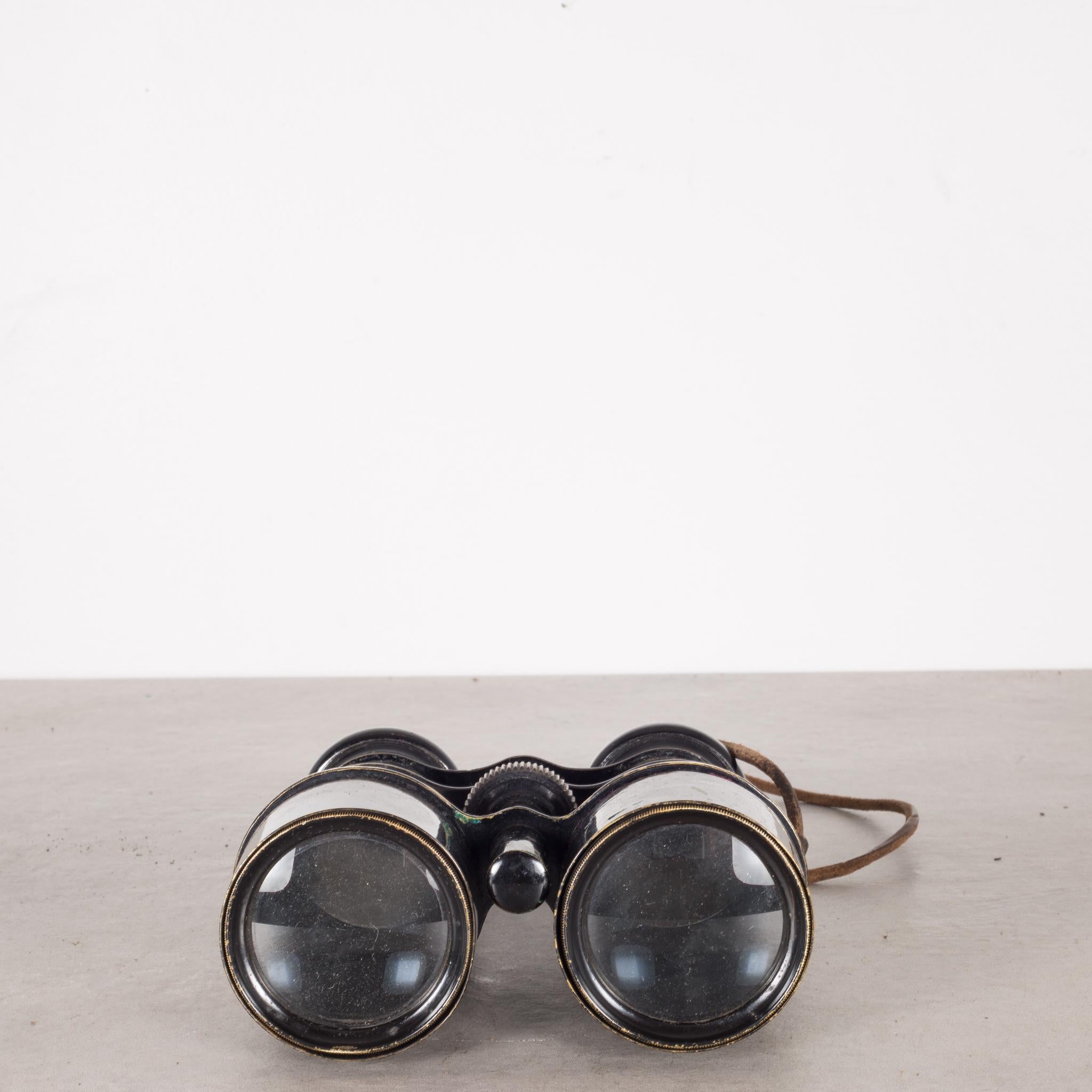 Expandable Leather Wrapped Maritime Binoculars by Iris, Paris, circa 1880-1915 1