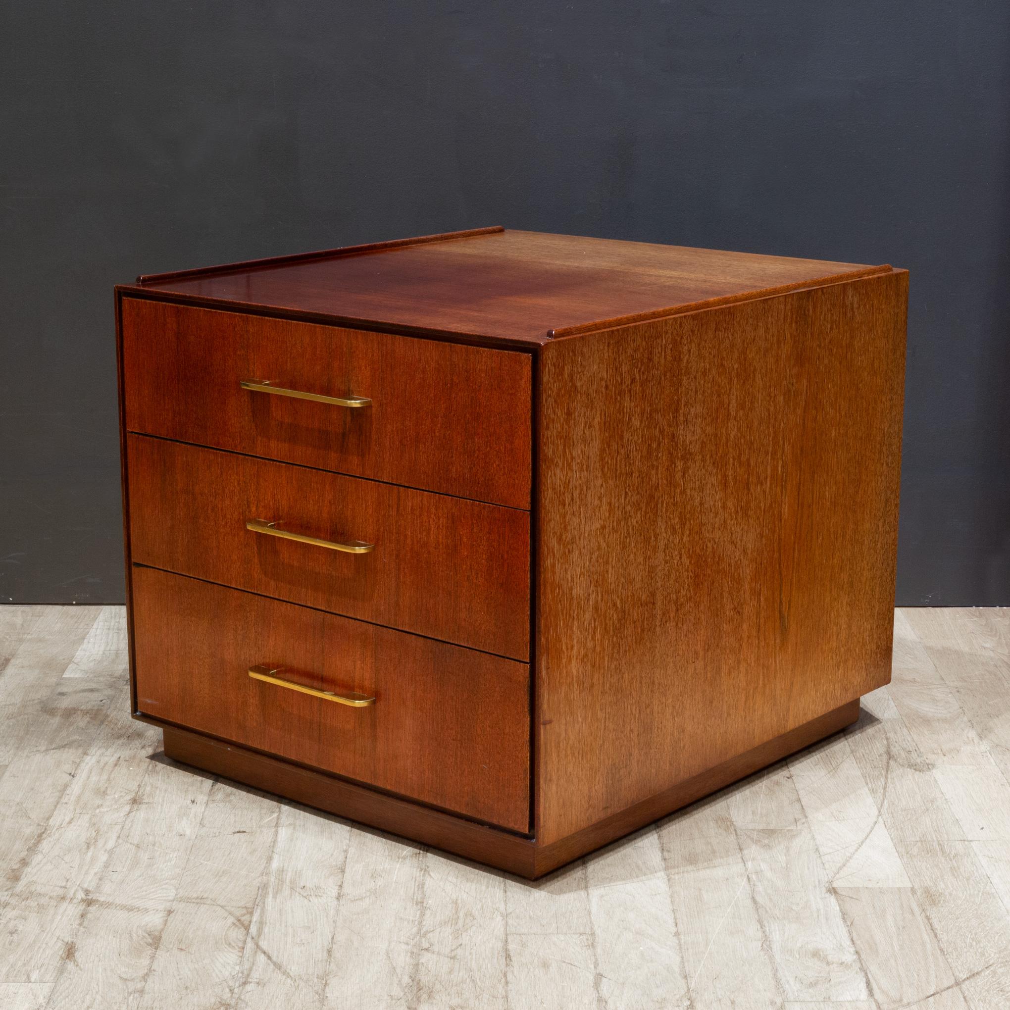 Expandable Mahogany and Cork Desk, Paul Frankl for Johnson Furniture c.1950 For Sale 6