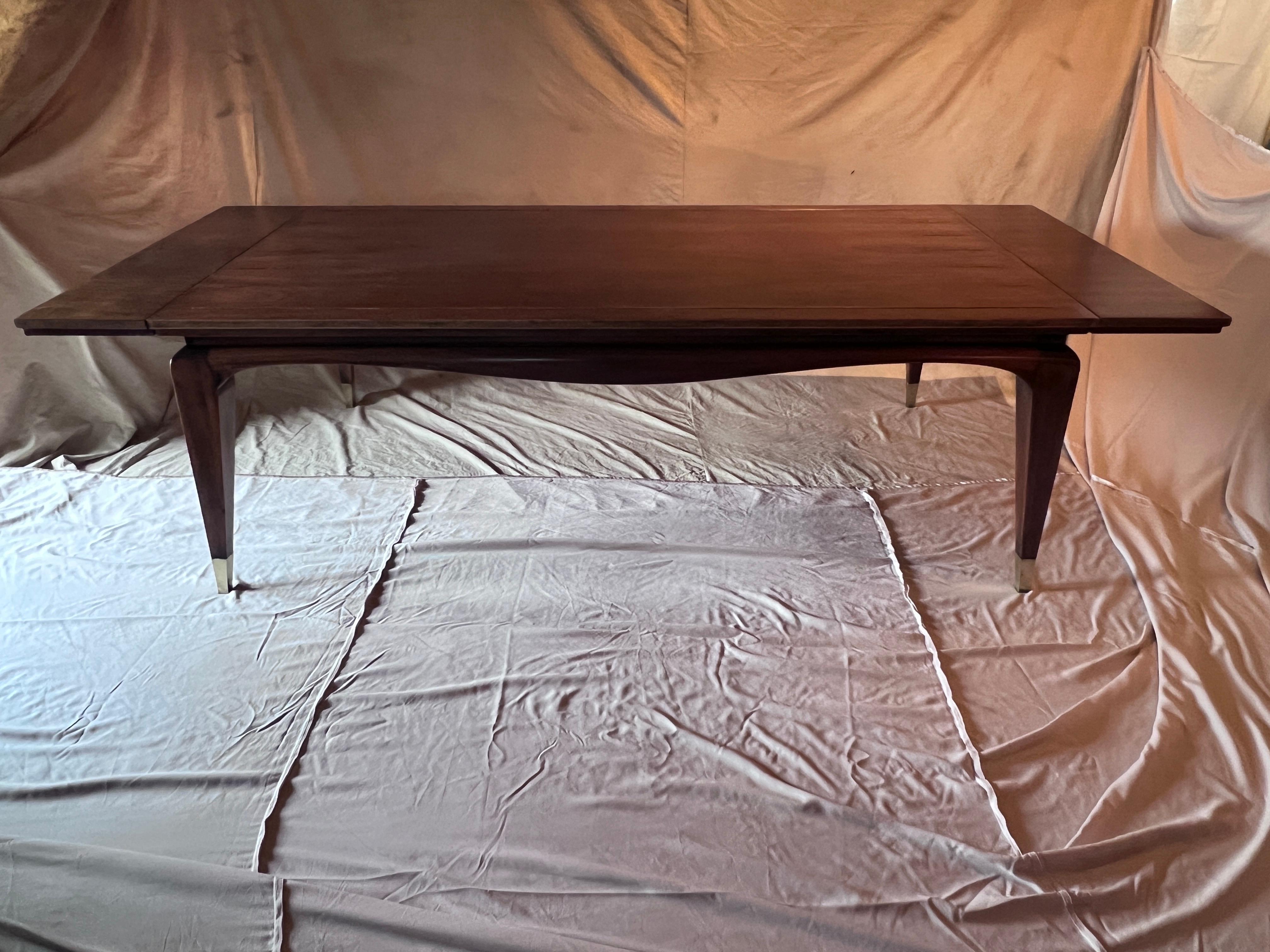 Hand-Crafted Expandable Mahogany Dining Room Table in the Style of James Mont For Sale