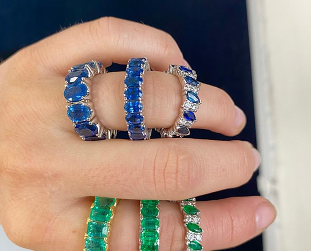 This item is made in an expandable style with our latest jewelry technology. All expandable bands stretches 1-3+ ring sizes. Sapphire Weight: 6.97 CT, Measurements: 5x3 mm, Metal: 18K White Gold, Ring Size: 6-9.5, Hardness: 9, Birthstone: September