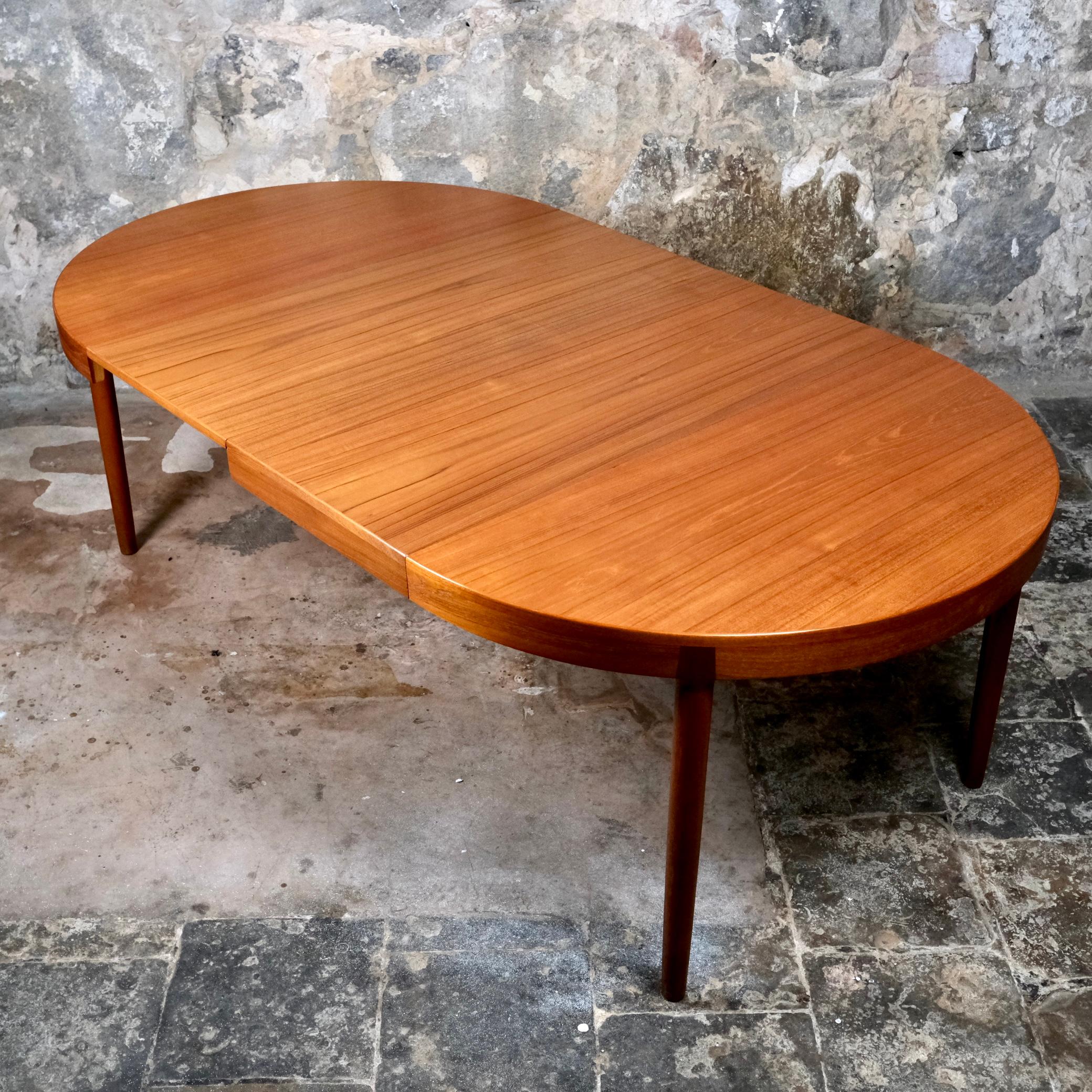 Table extensible par Harry Ostergaard pour Randers Mobelfabrik, Danemark, années 1960 en vente 3