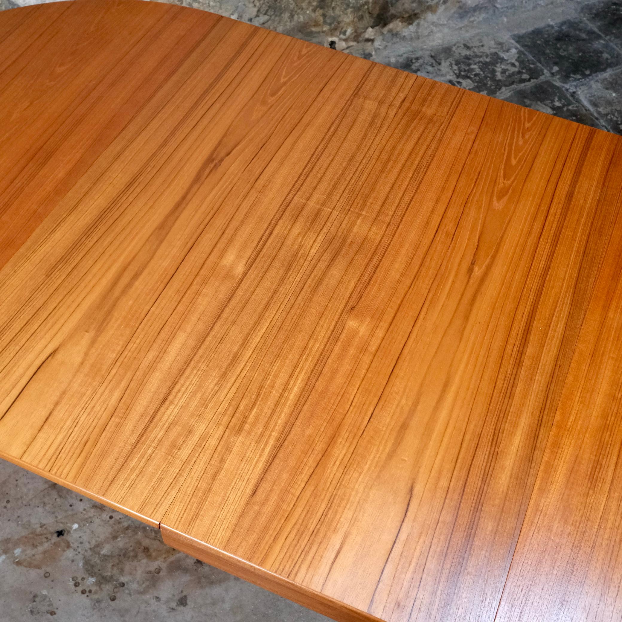 Table extensible par Harry Ostergaard pour Randers Mobelfabrik, Danemark, années 1960 en vente 5