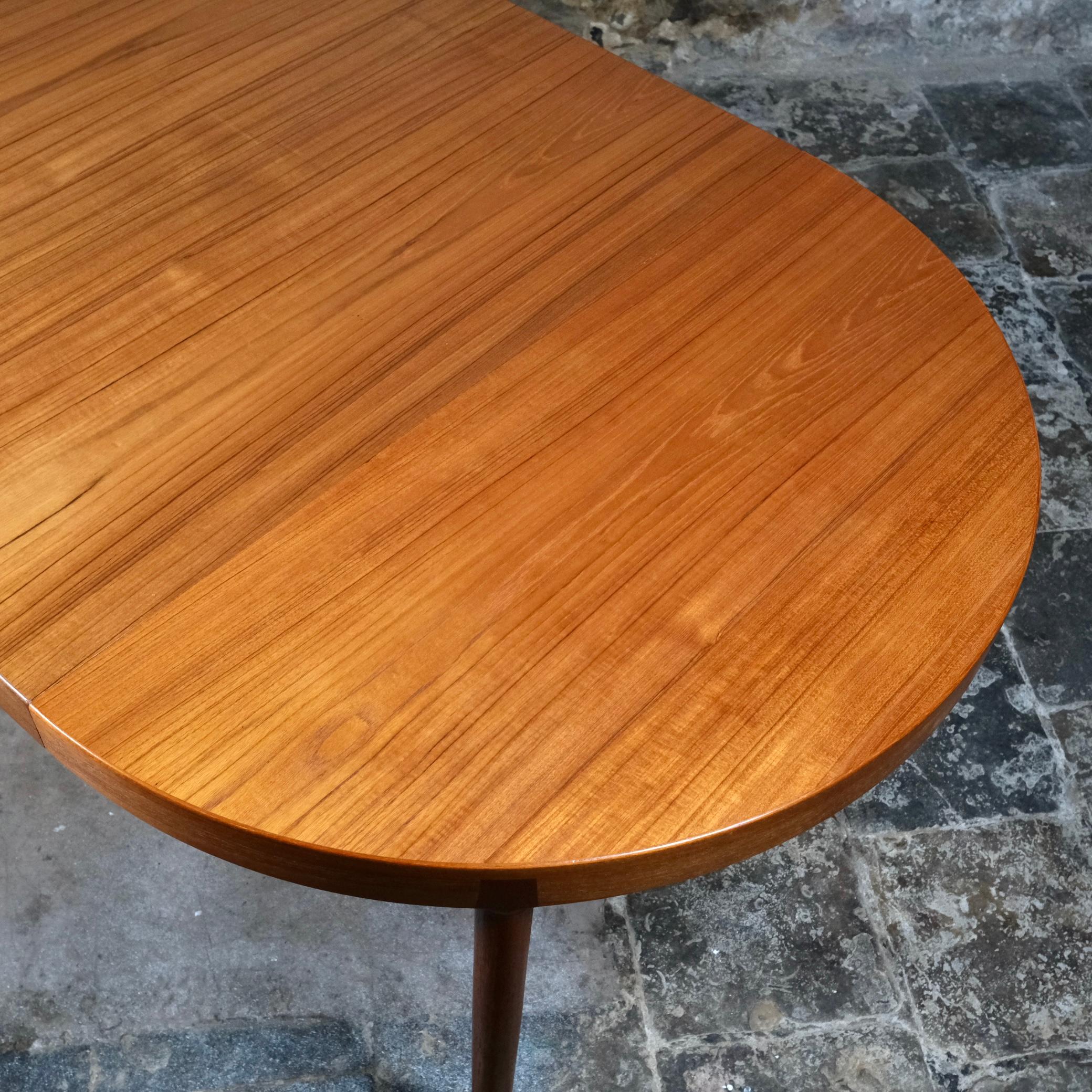 Table extensible par Harry Ostergaard pour Randers Mobelfabrik, Danemark, années 1960 en vente 6