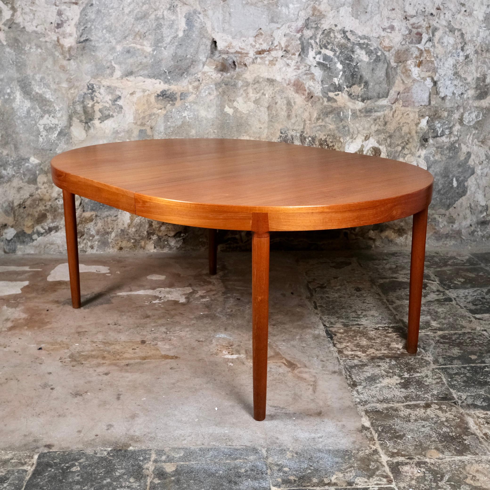 Bois Table extensible par Harry Ostergaard pour Randers Mobelfabrik, Danemark, années 1960 en vente