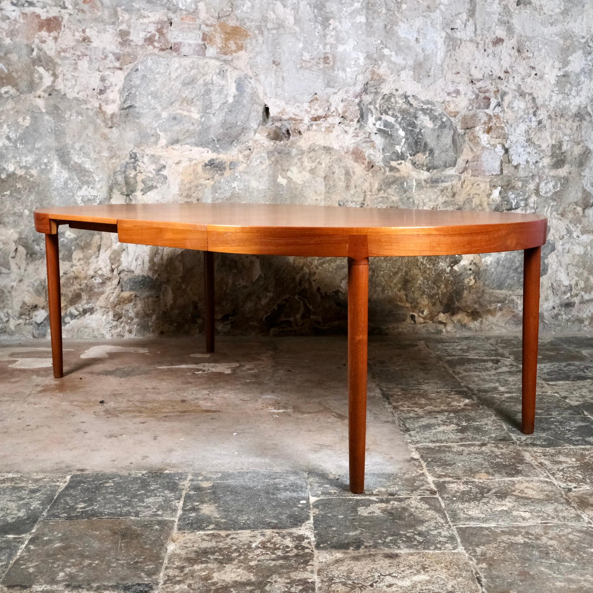 Table extensible par Harry Ostergaard pour Randers Mobelfabrik, Danemark, années 1960 en vente 2