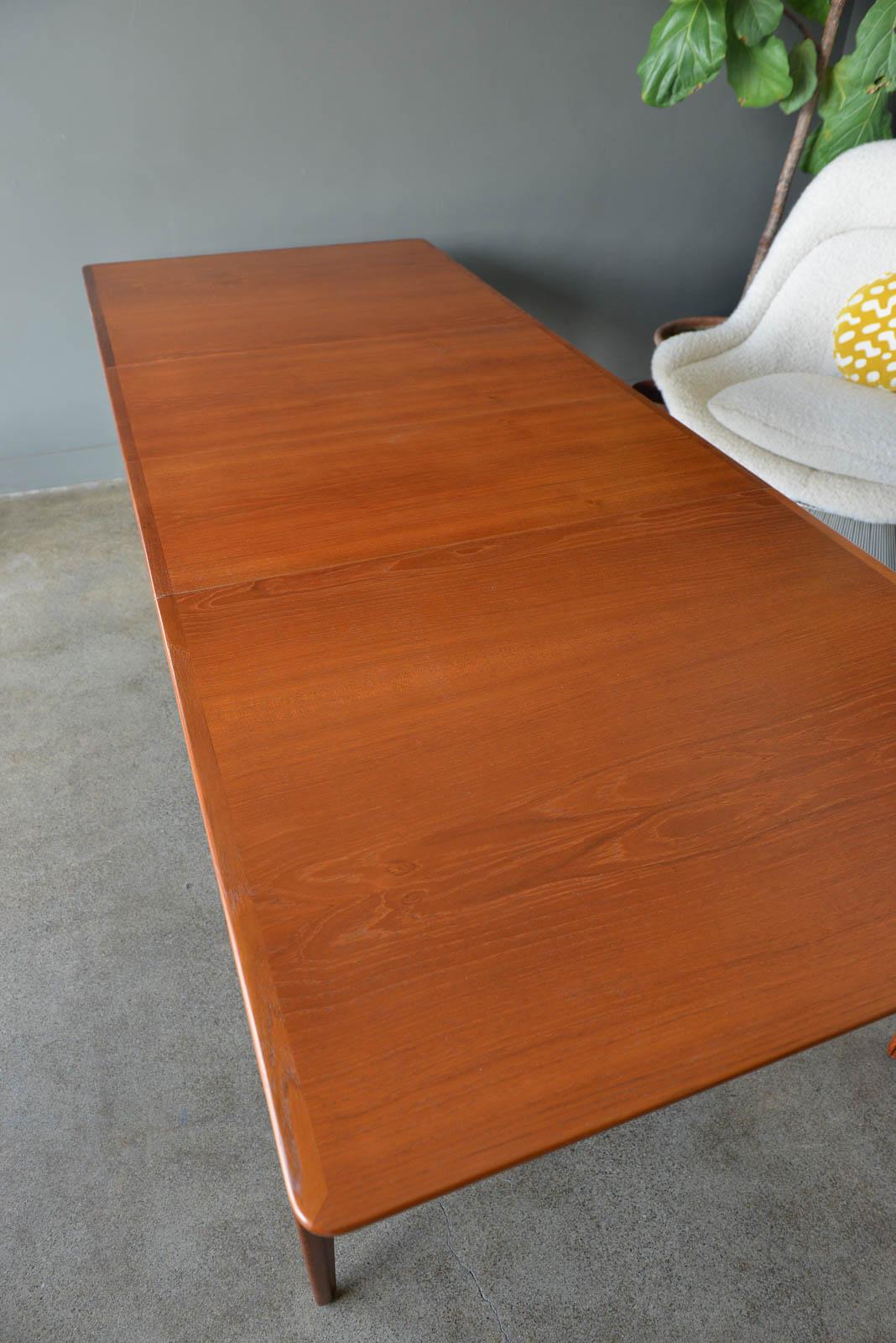 Expandable Teak Dining Table by Henry Rosengren Hansen, ca. 1960 5