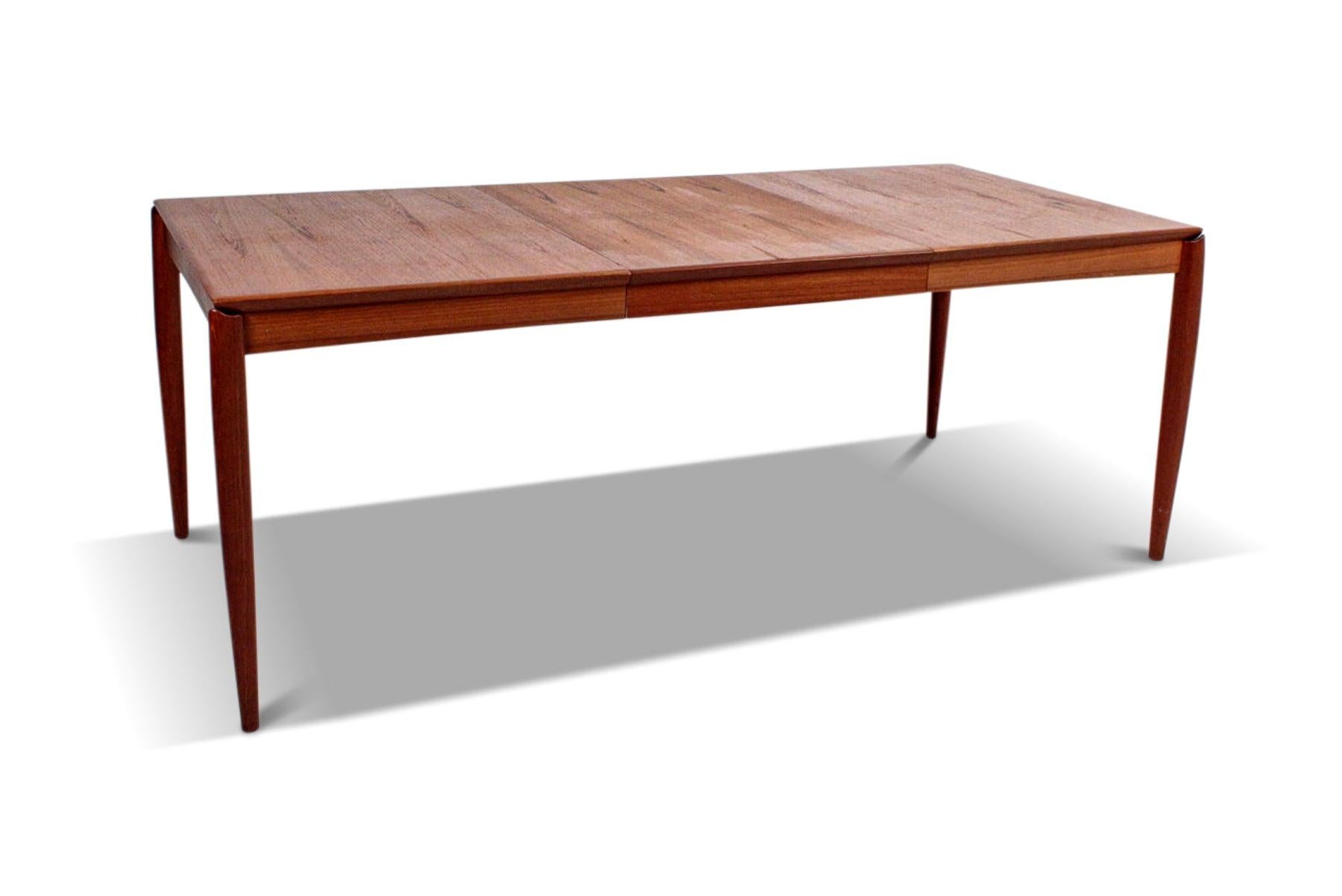 Expandable Teak Dining Table by H.w. Klein 6